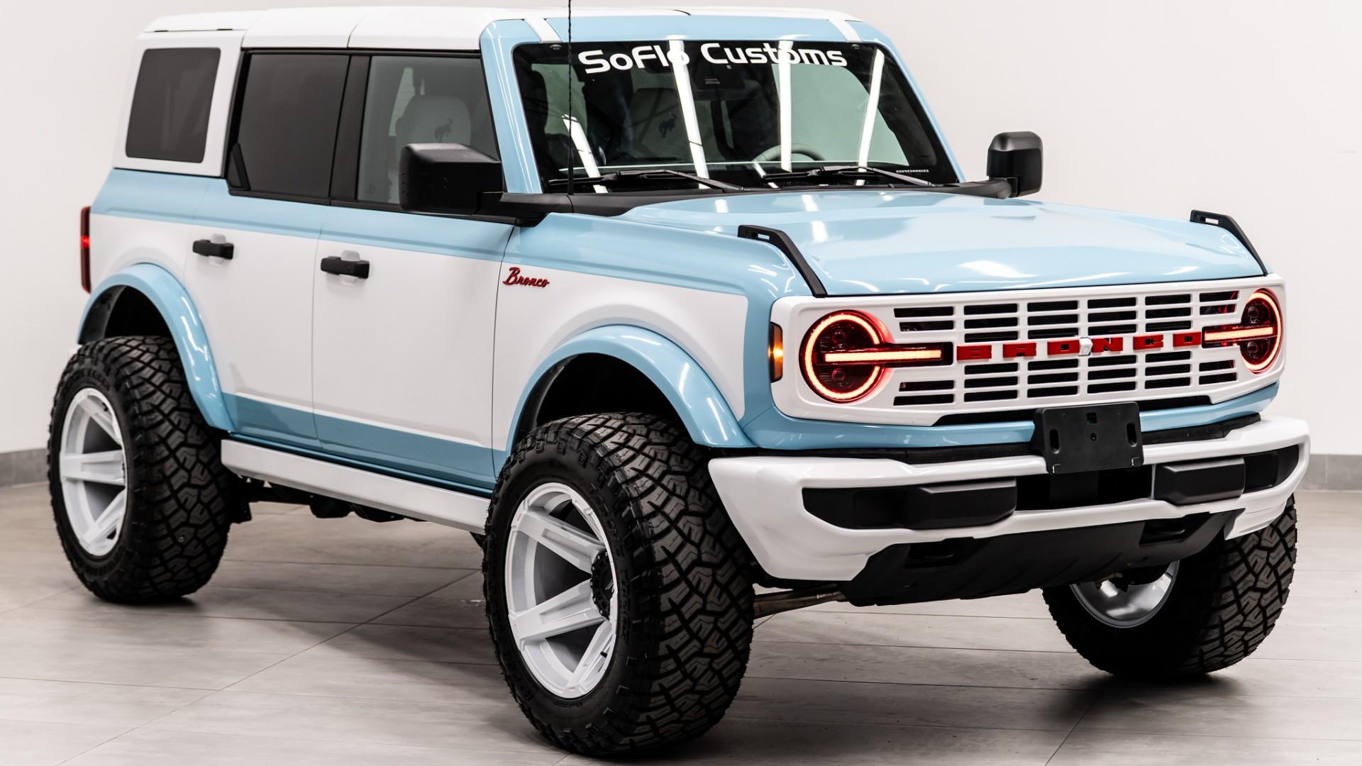 2025 FORD BRONCO in Baby Blue, photo 5 of 60