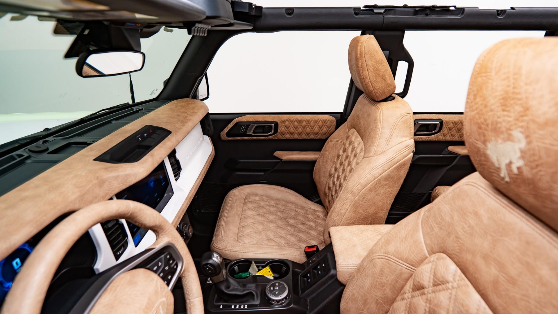 2025 FORD BRONCO in Green, photo 34 of 54