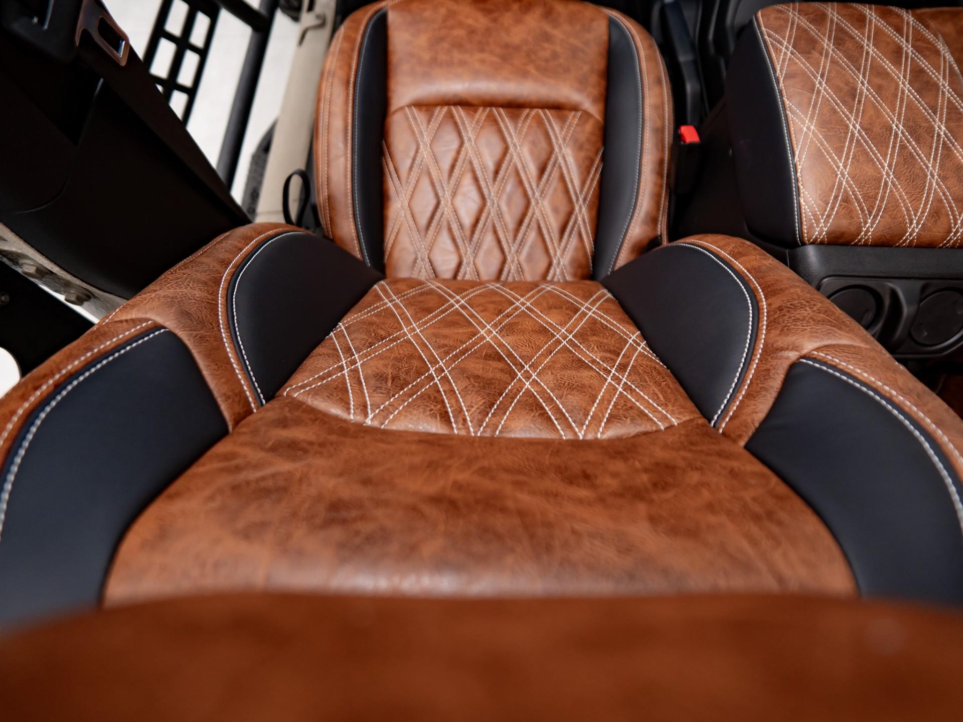 2026 JEEP GLADIATOR in Tan, photo 24 of 60