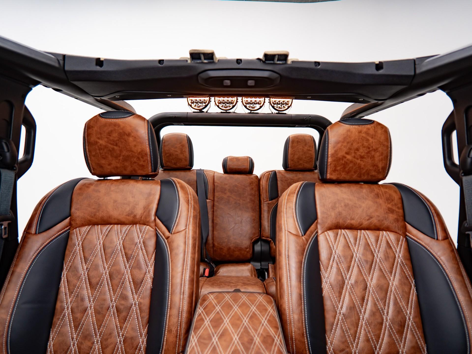 2026 JEEP GLADIATOR in Tan, photo 31 of 60
