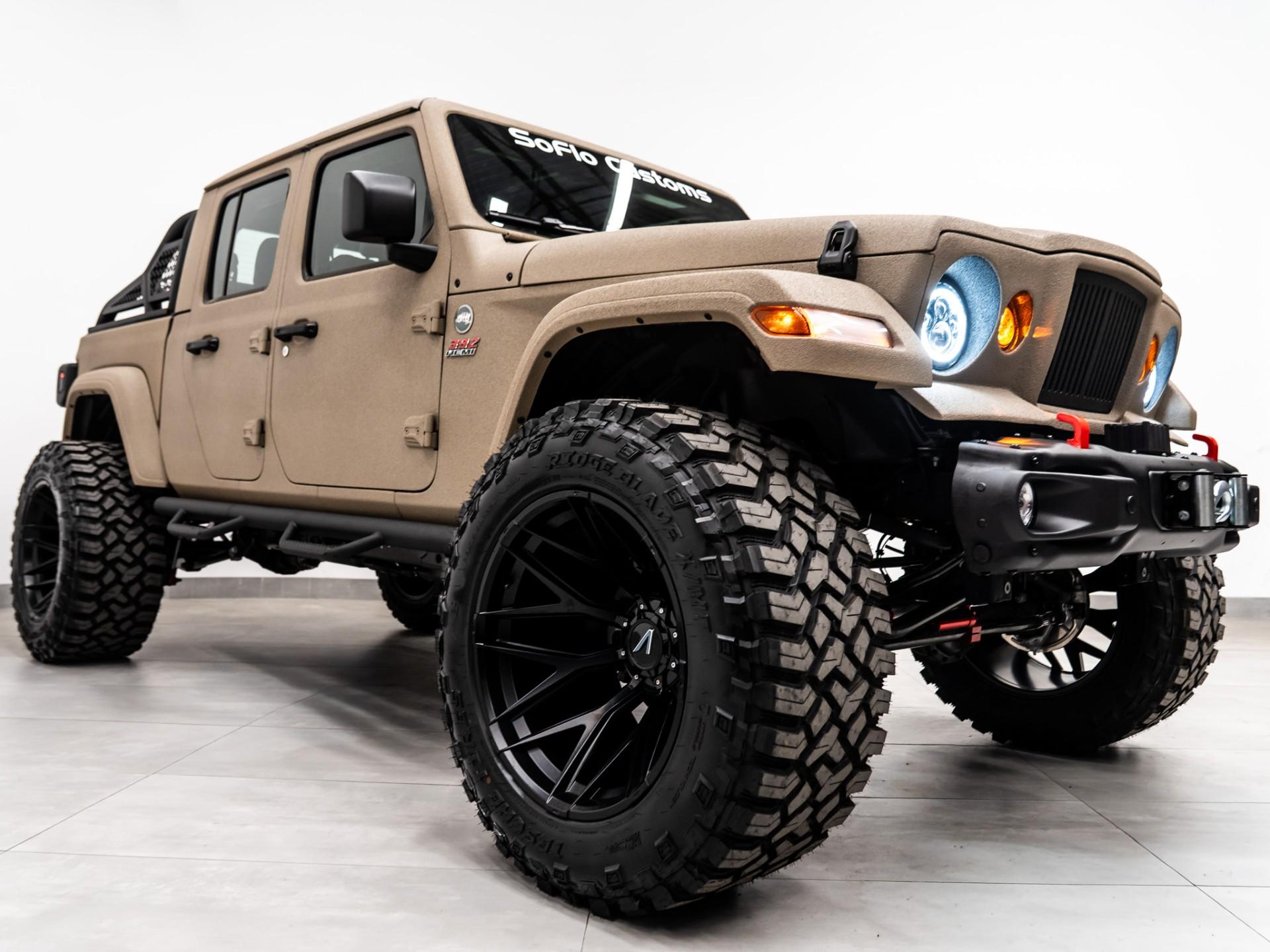 2026 JEEP GLADIATOR in Tan, photo 45 of 60