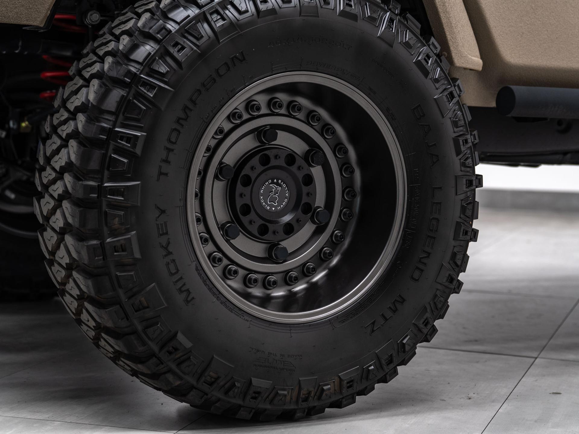 2026 JEEP GLADIATOR 4X4 in Tan, photo 16 of 59