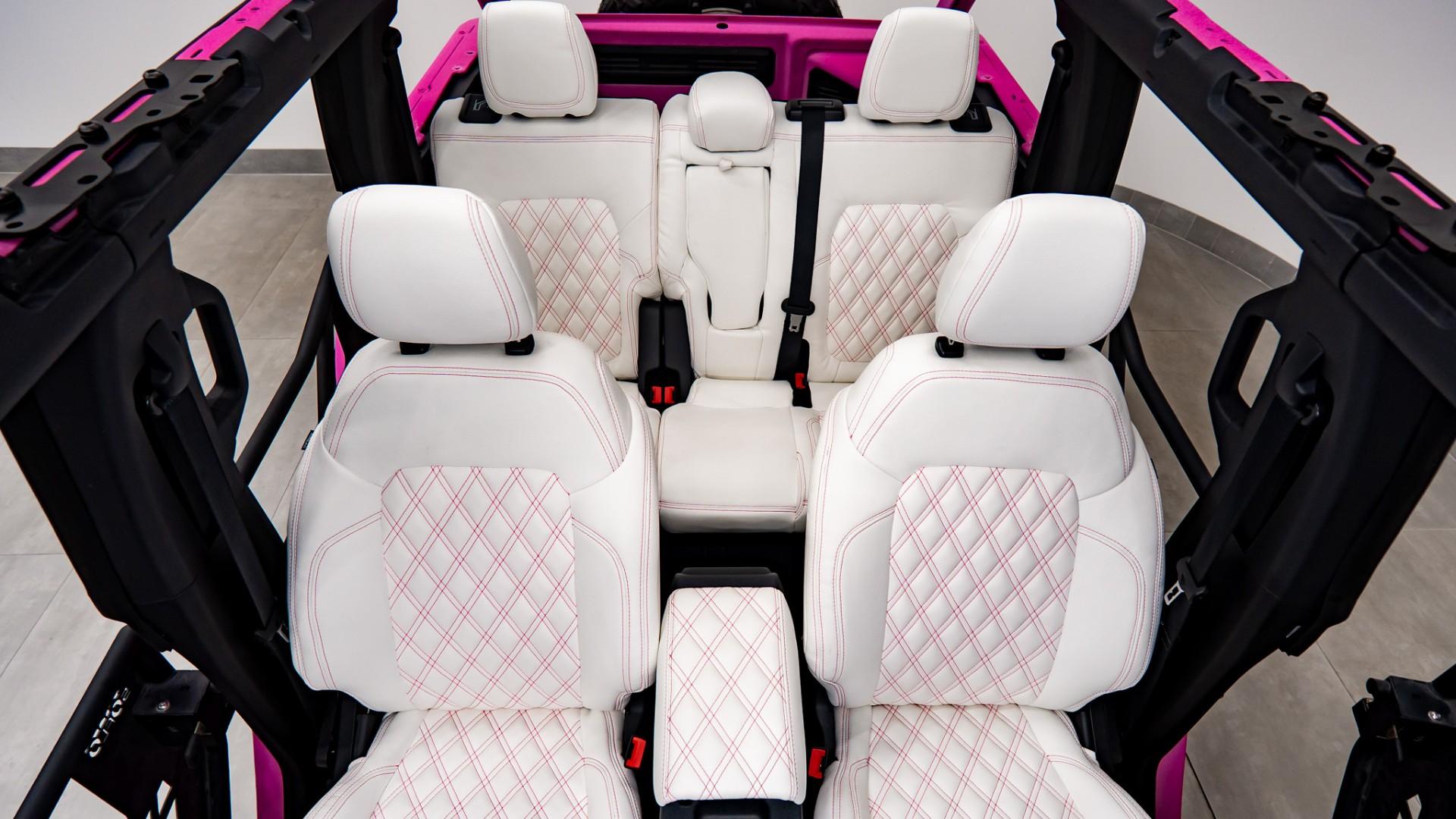 2025 FORD BRONCO in Pink, photo 3 of 60