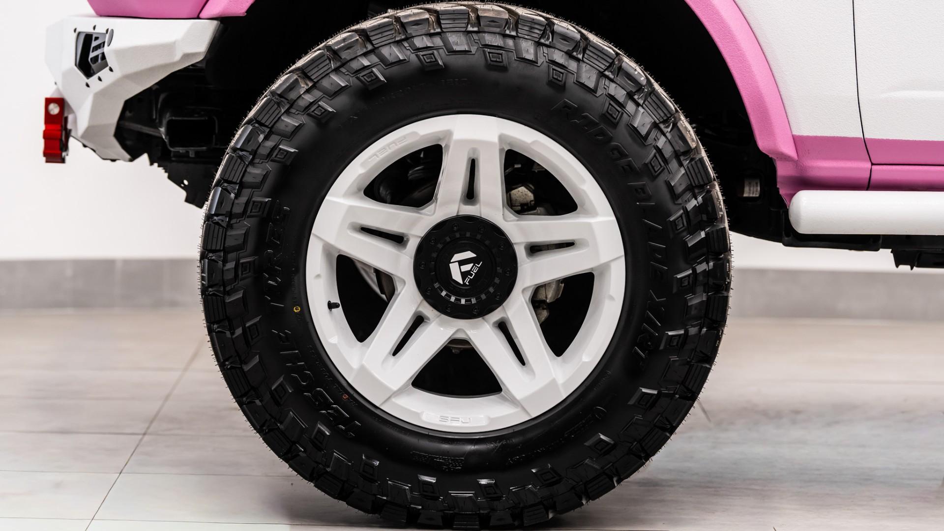 2025 FORD BRONCO in Pink, photo 58 of 60