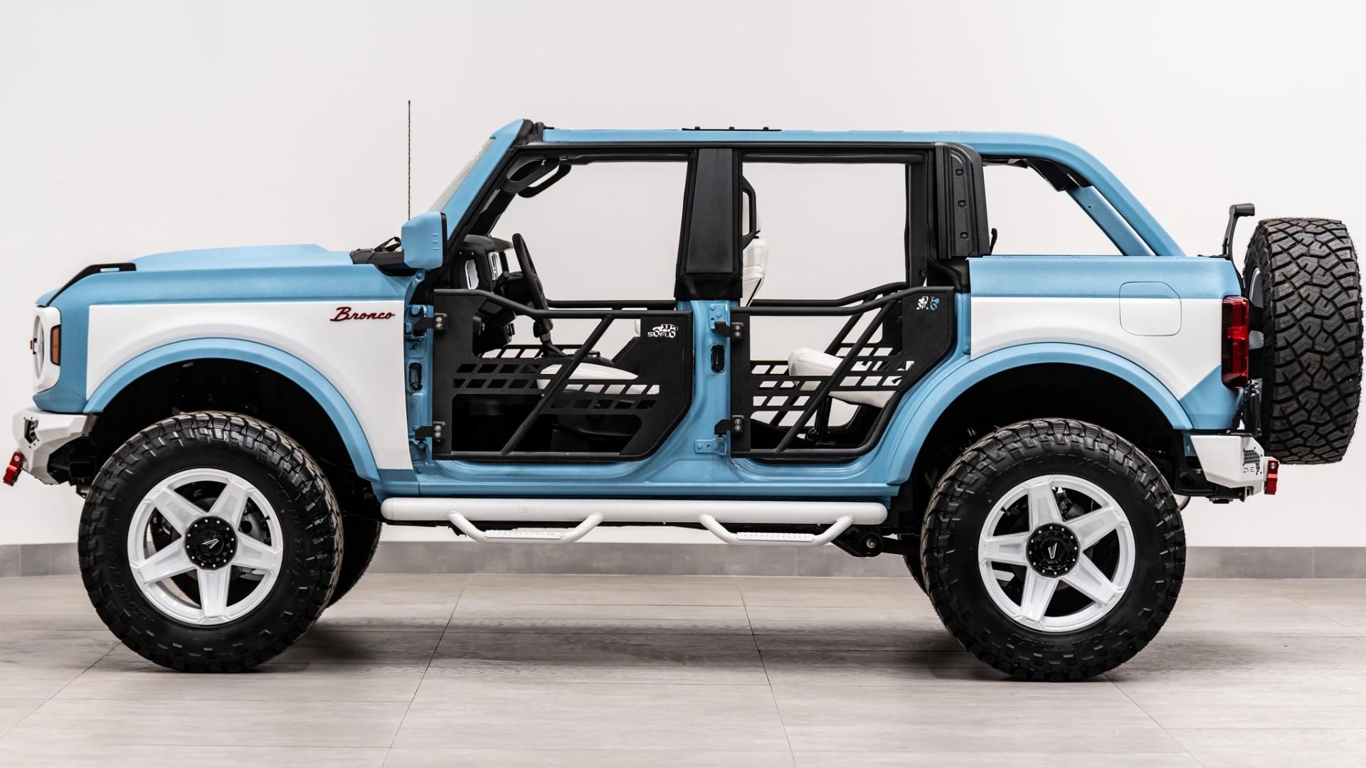 2026 FORD BRONCO in Baby Blue, photo 29 of 50