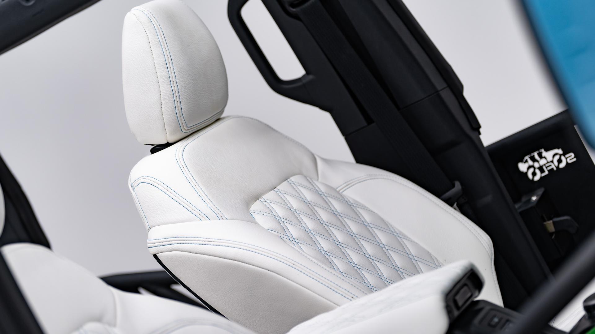 2024 FORD BRONCO in Baby Blue, photo 41 of 50