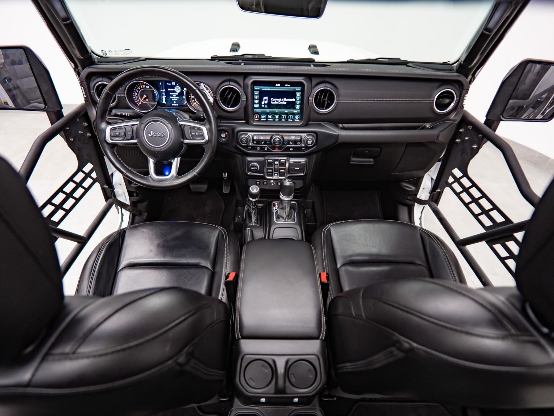 2021 JEEP GLADIATOR 4X4 in Bright White Clearcoat, photo 3 of 60