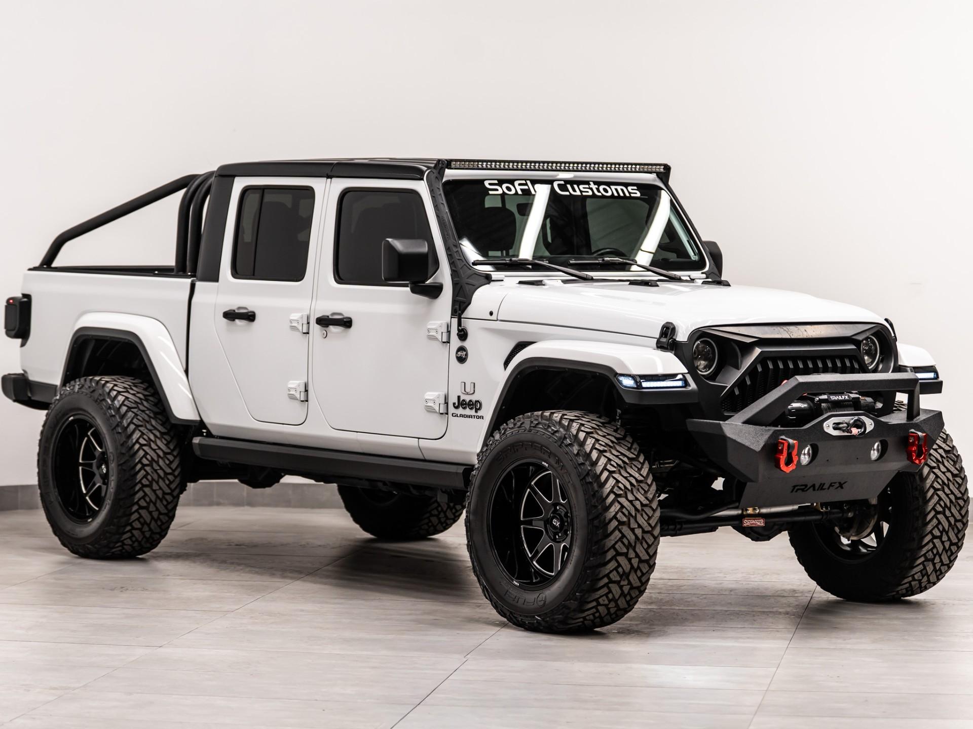 2021 JEEP GLADIATOR 4X4 in Bright White Clearcoat, photo 6 of 60