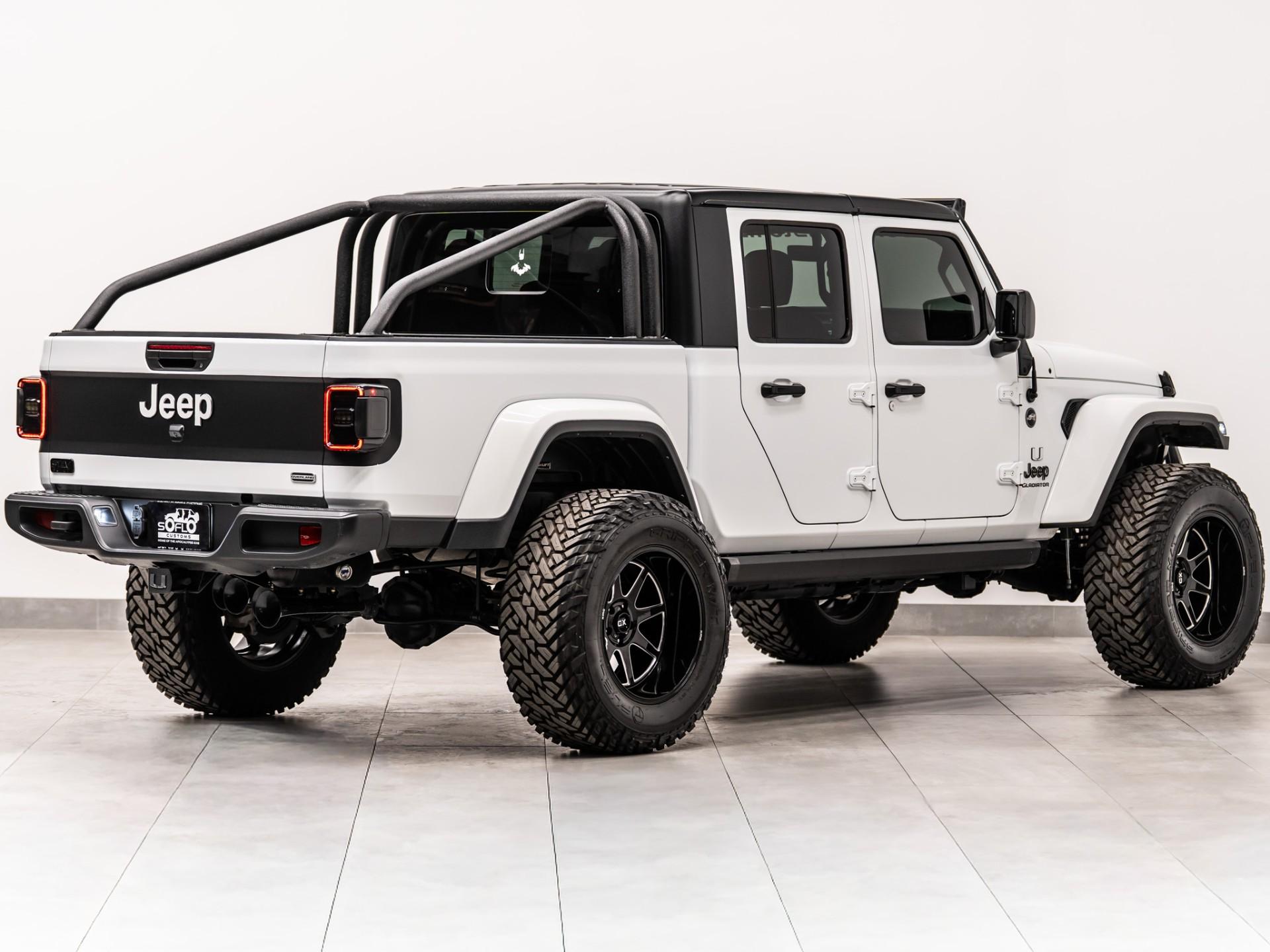 2021 JEEP GLADIATOR 4X4 in Bright White Clearcoat, photo 8 of 60