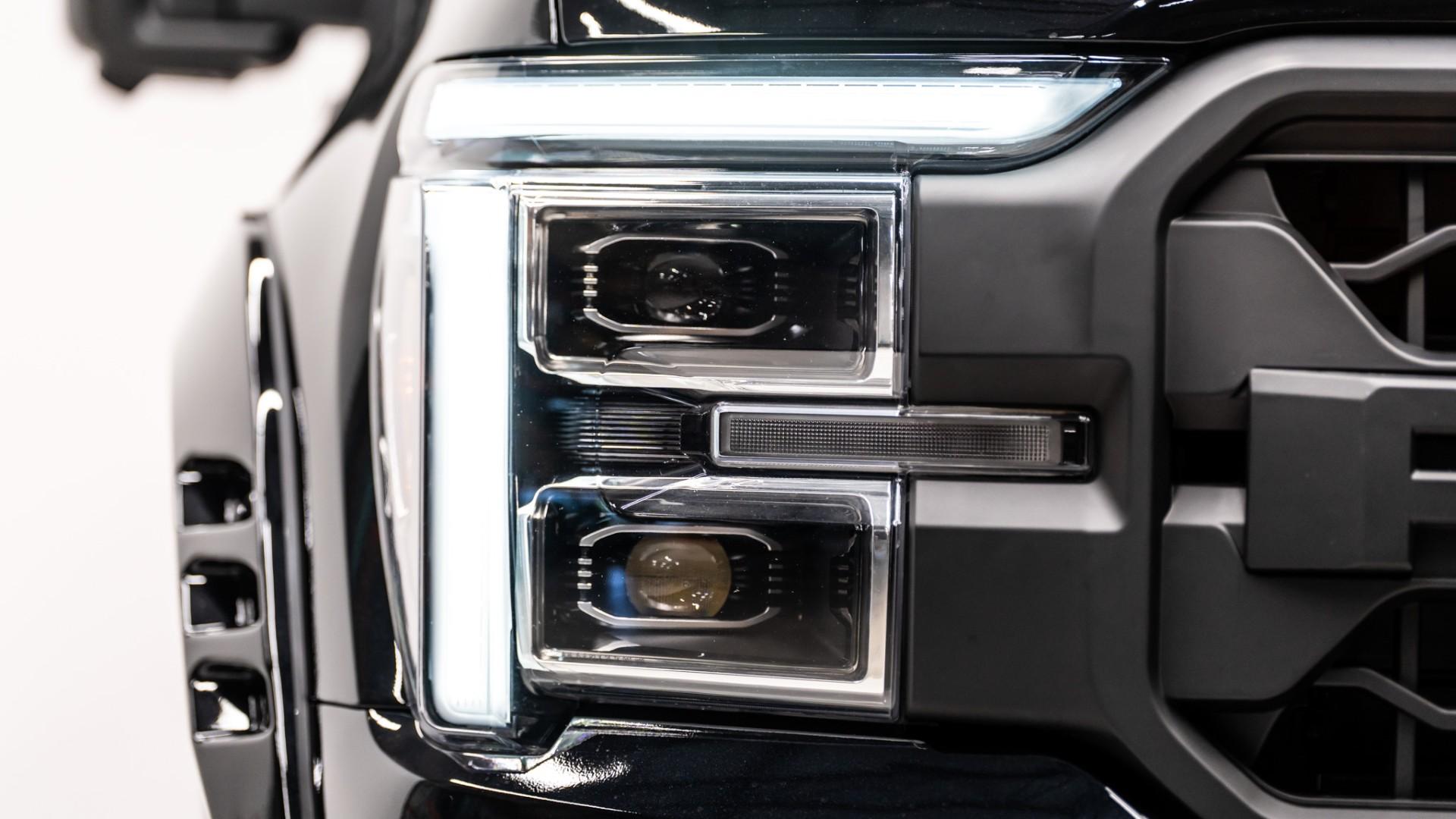 2024 FORD F-150 4X4 LARIAT in Agate Black Metallic, photo 26 of 58