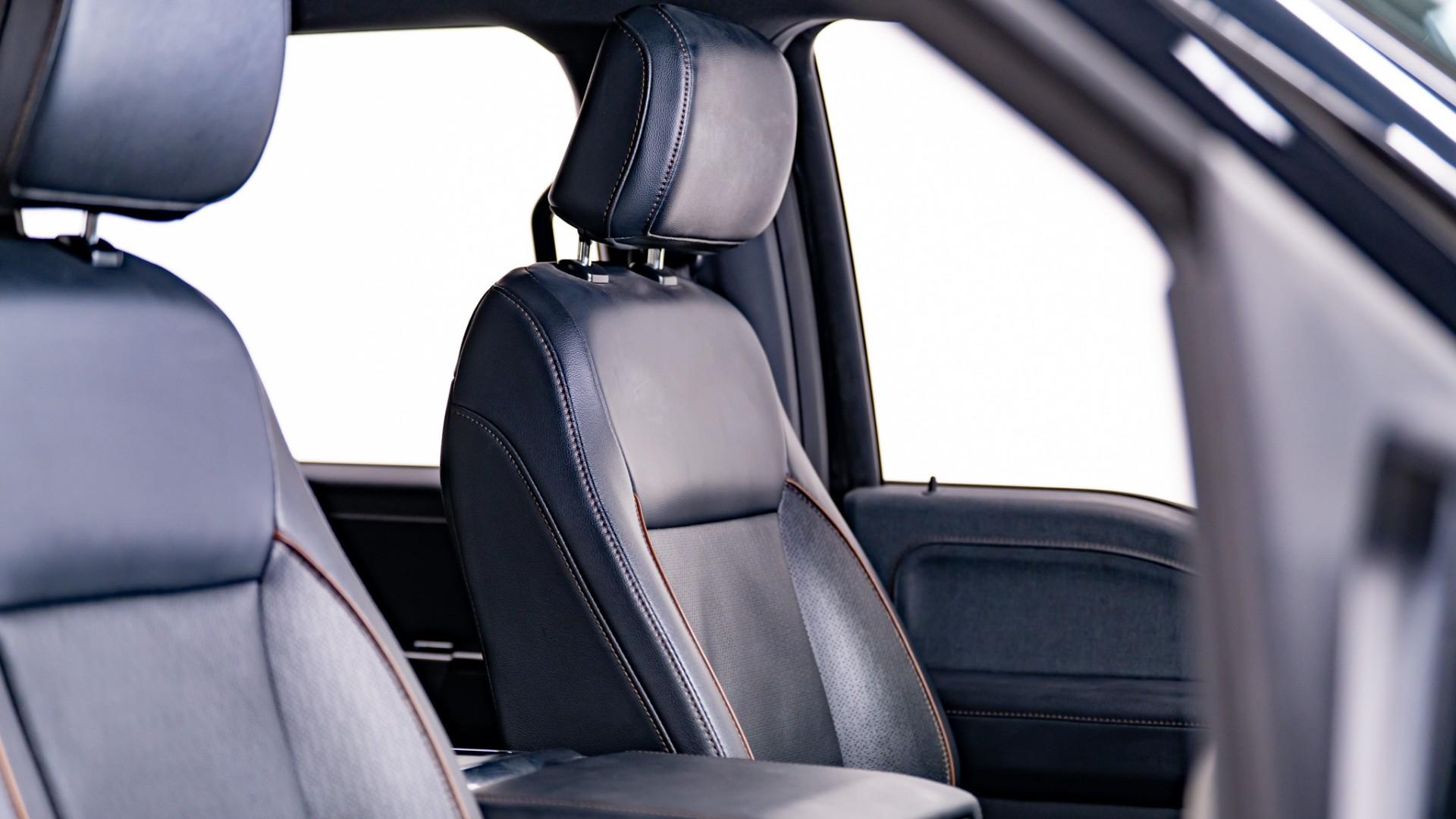 2024 FORD F-150 4X4 LARIAT in Agate Black Metallic, photo 34 of 58