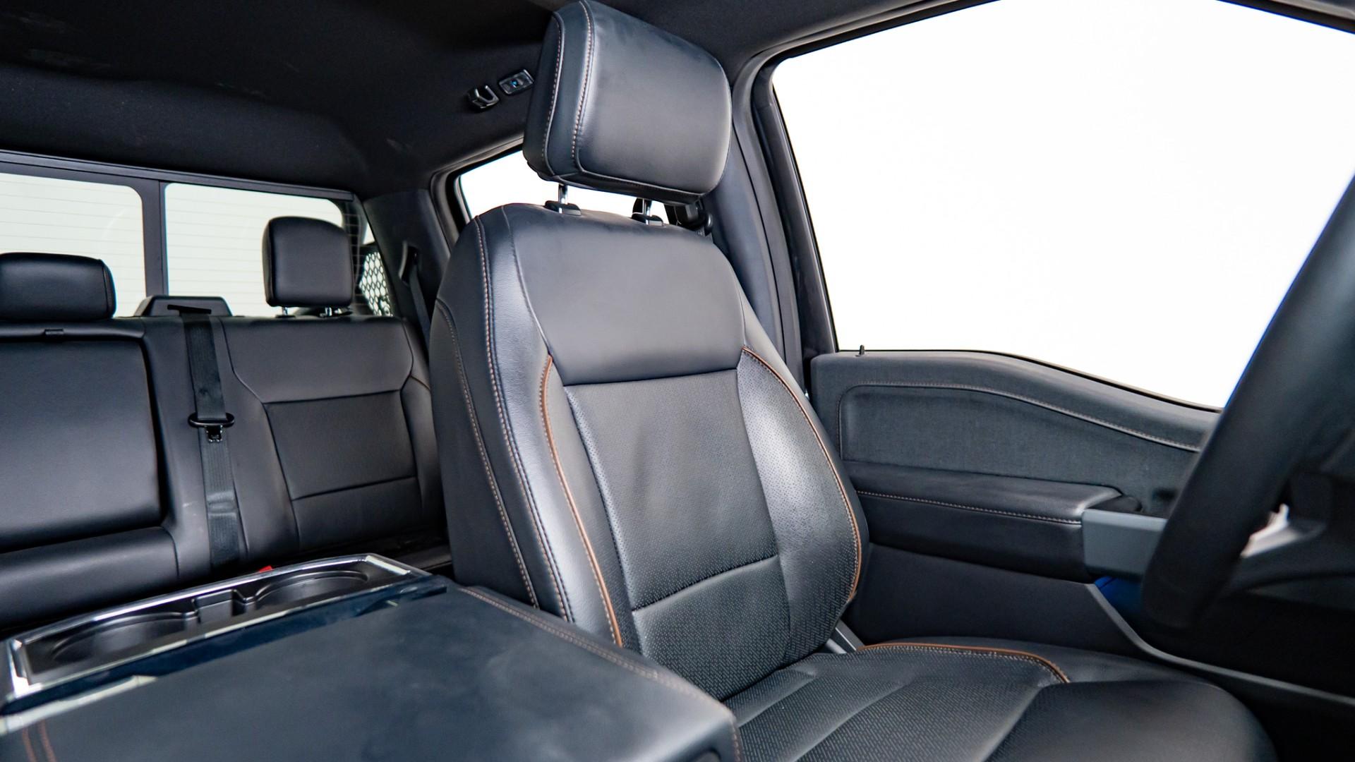 2024 FORD F-150 4X4 LARIAT in Agate Black Metallic, photo 37 of 58