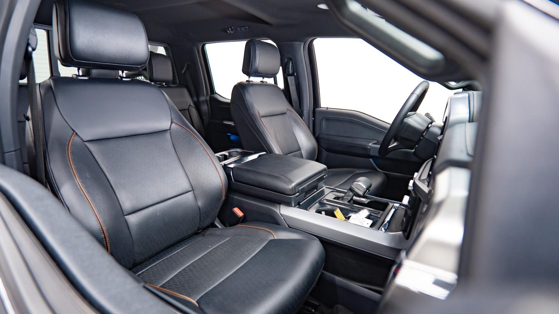 2024 FORD F-150 4X4 LARIAT in Agate Black Metallic, photo 38 of 58