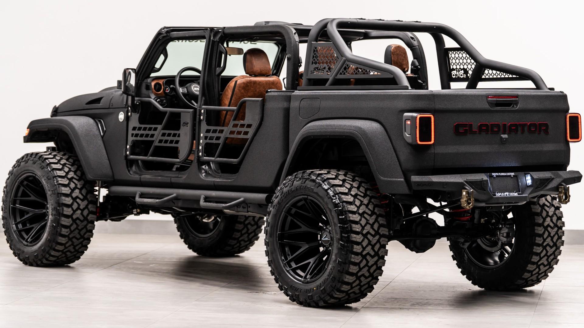 2026 JEEP GLADIATOR in Black, photo 15 of 60
