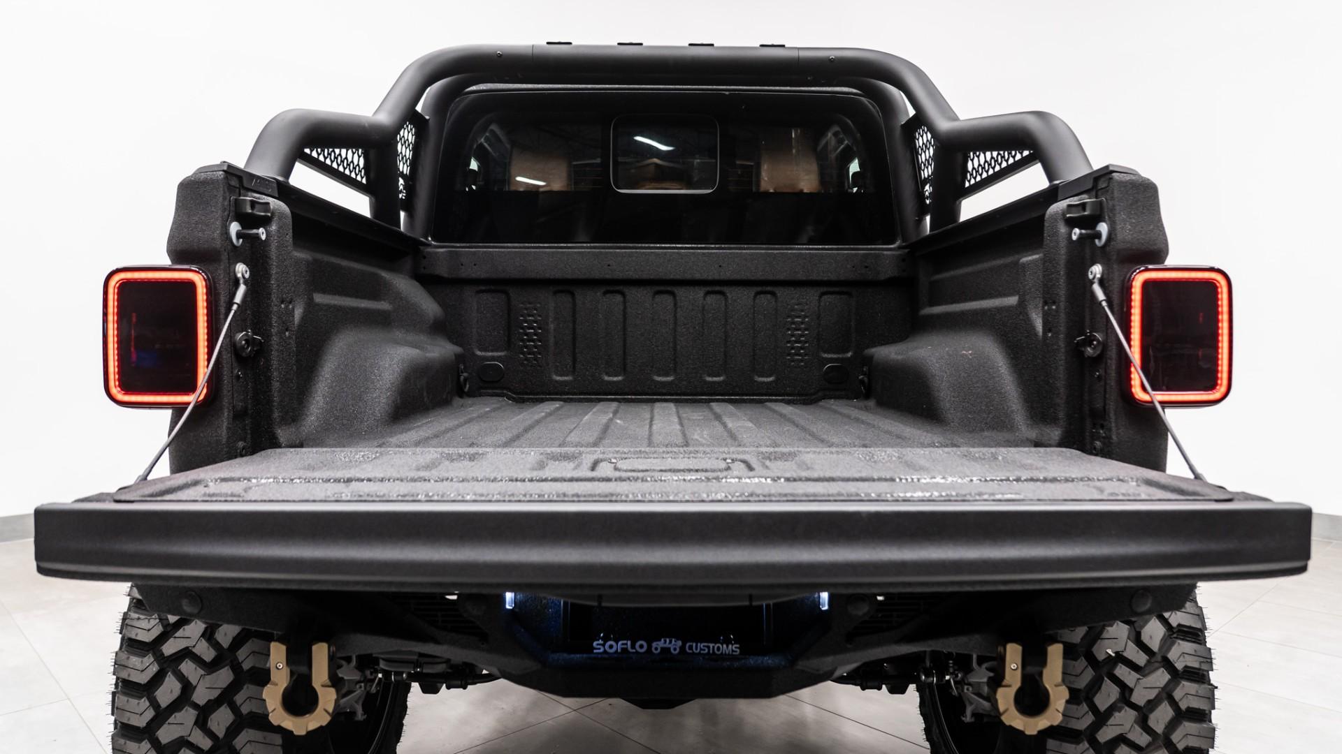 2026 JEEP GLADIATOR in Black, photo 50 of 60