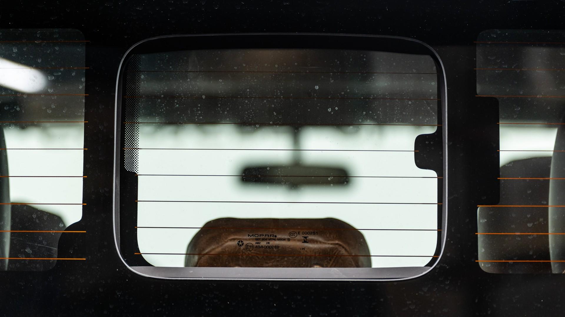 2026 JEEP GLADIATOR in Black, photo 53 of 60