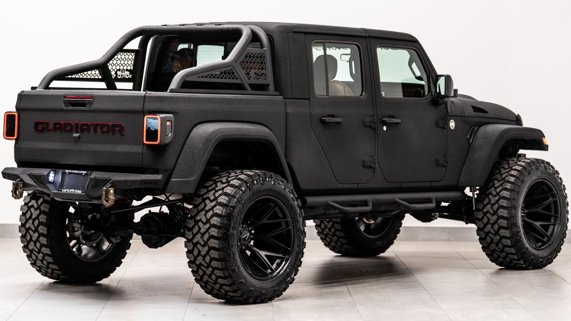 2026 JEEP GLADIATOR in Black, photo 8 of 60