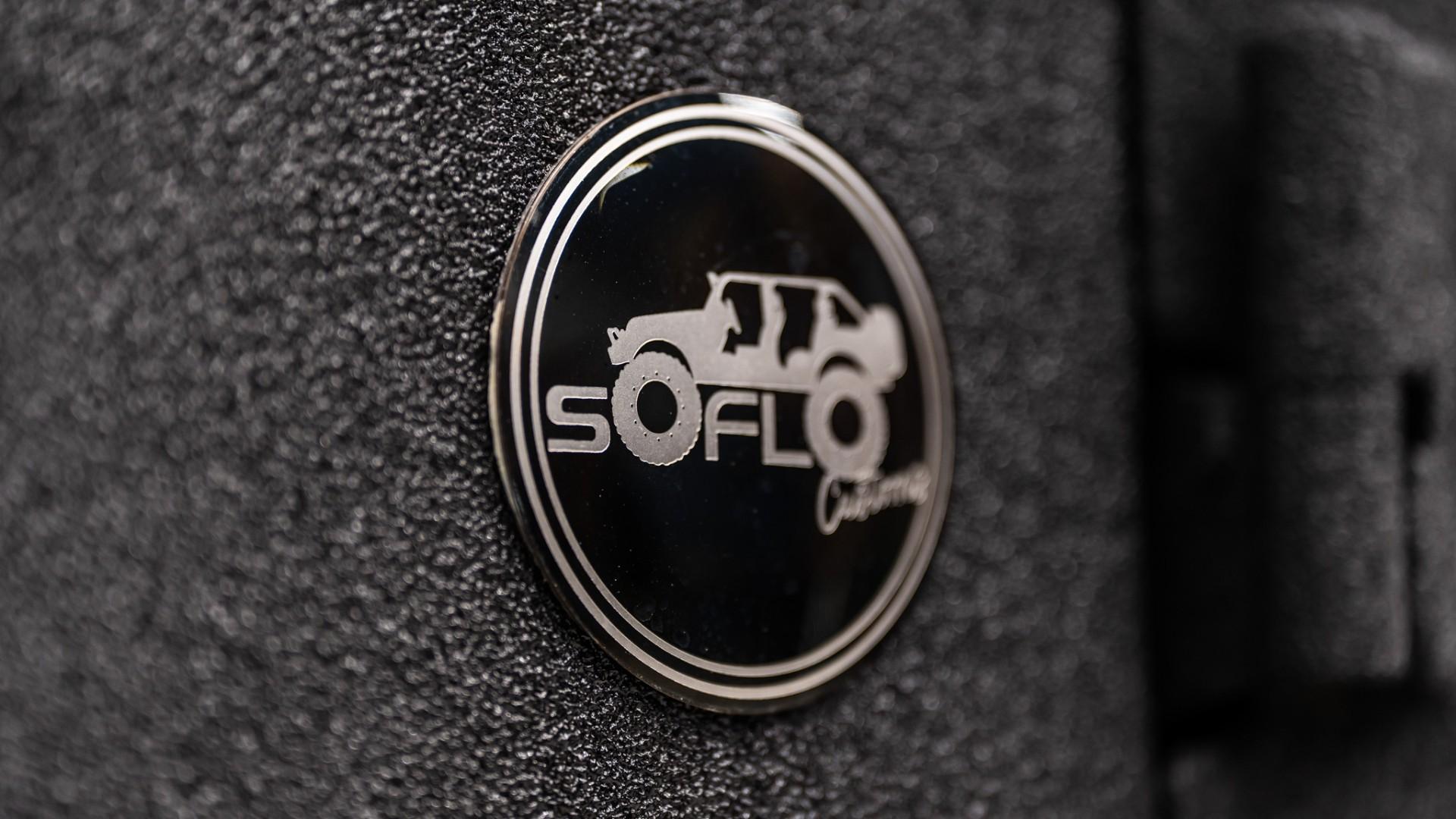 2026 JEEP GLADIATOR in Black, photo 57 of 60