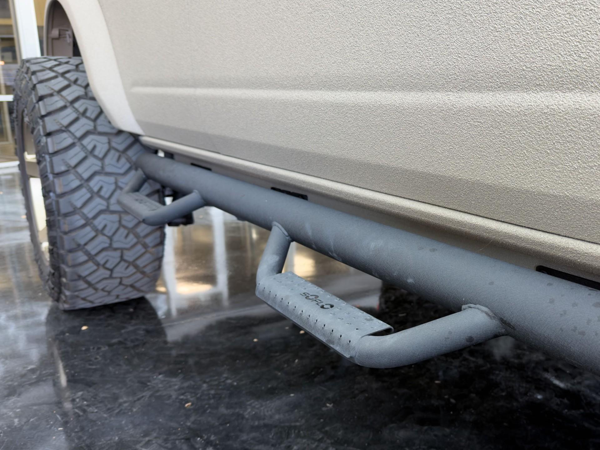 2026 FORD BRONCO 4X4 in Tan, photo 18 of 40