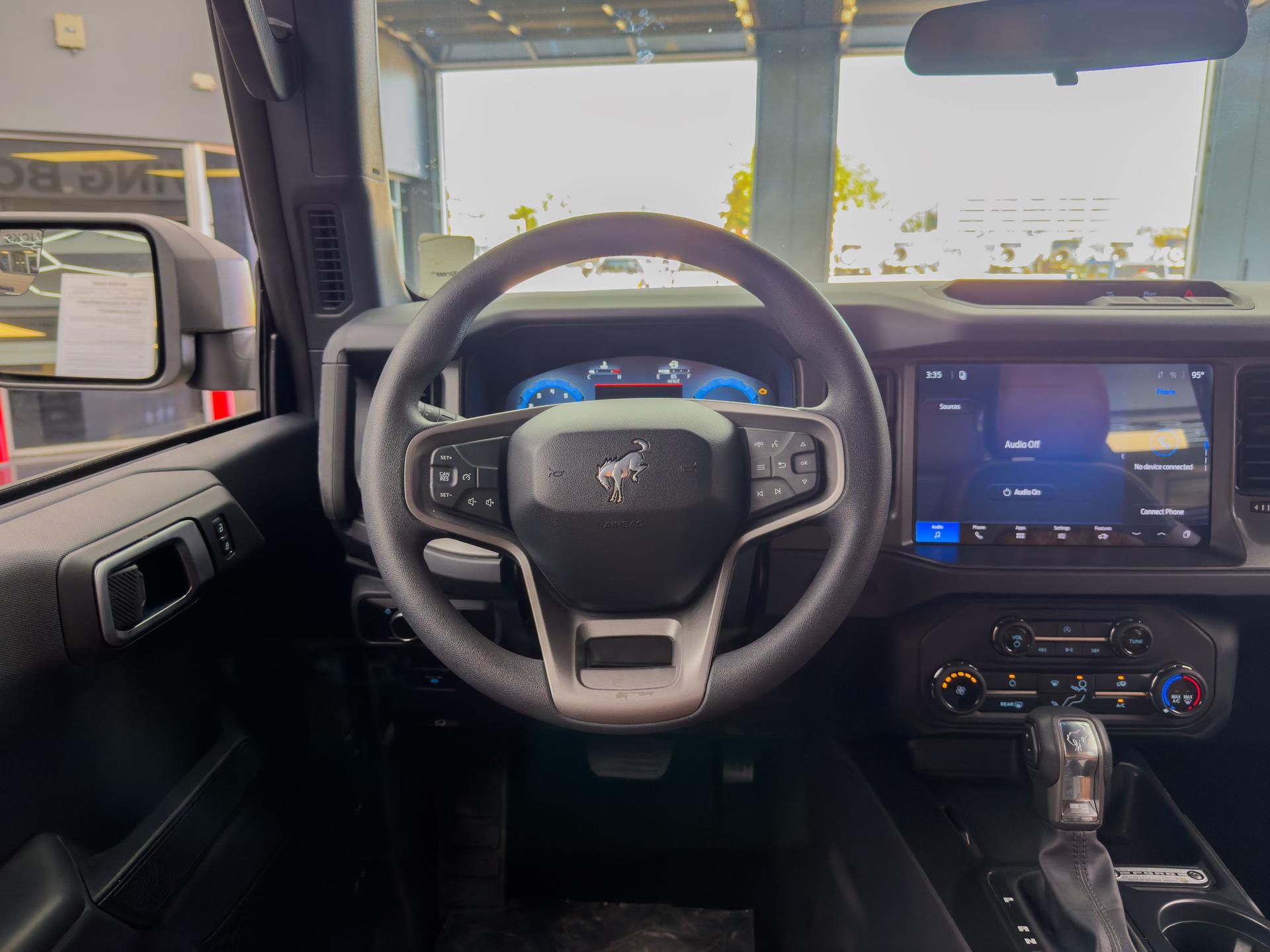 2026 FORD BRONCO 4X4 in Tan, photo 19 of 40