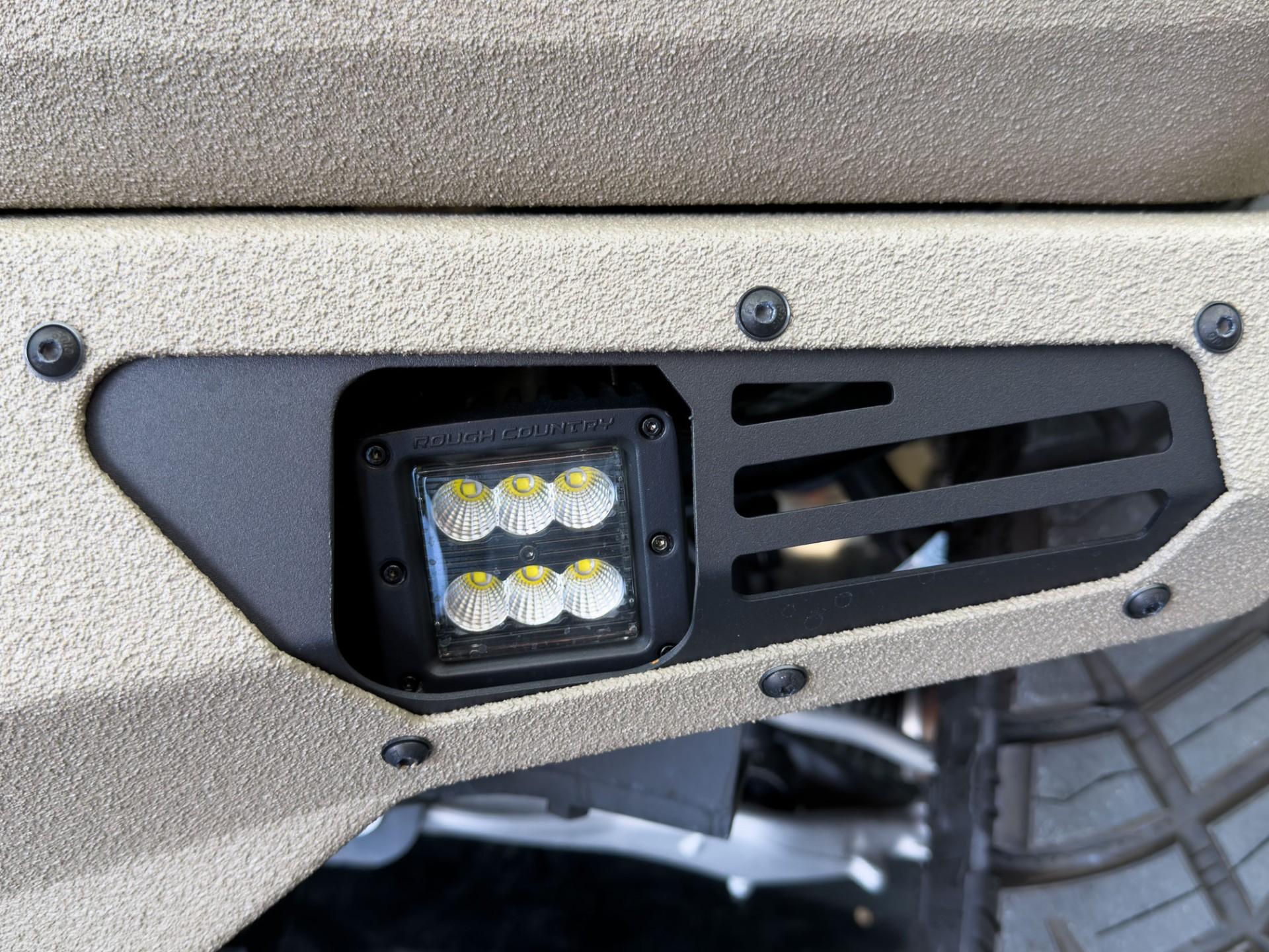 2026 FORD BRONCO 4X4 in Tan, photo 38 of 40