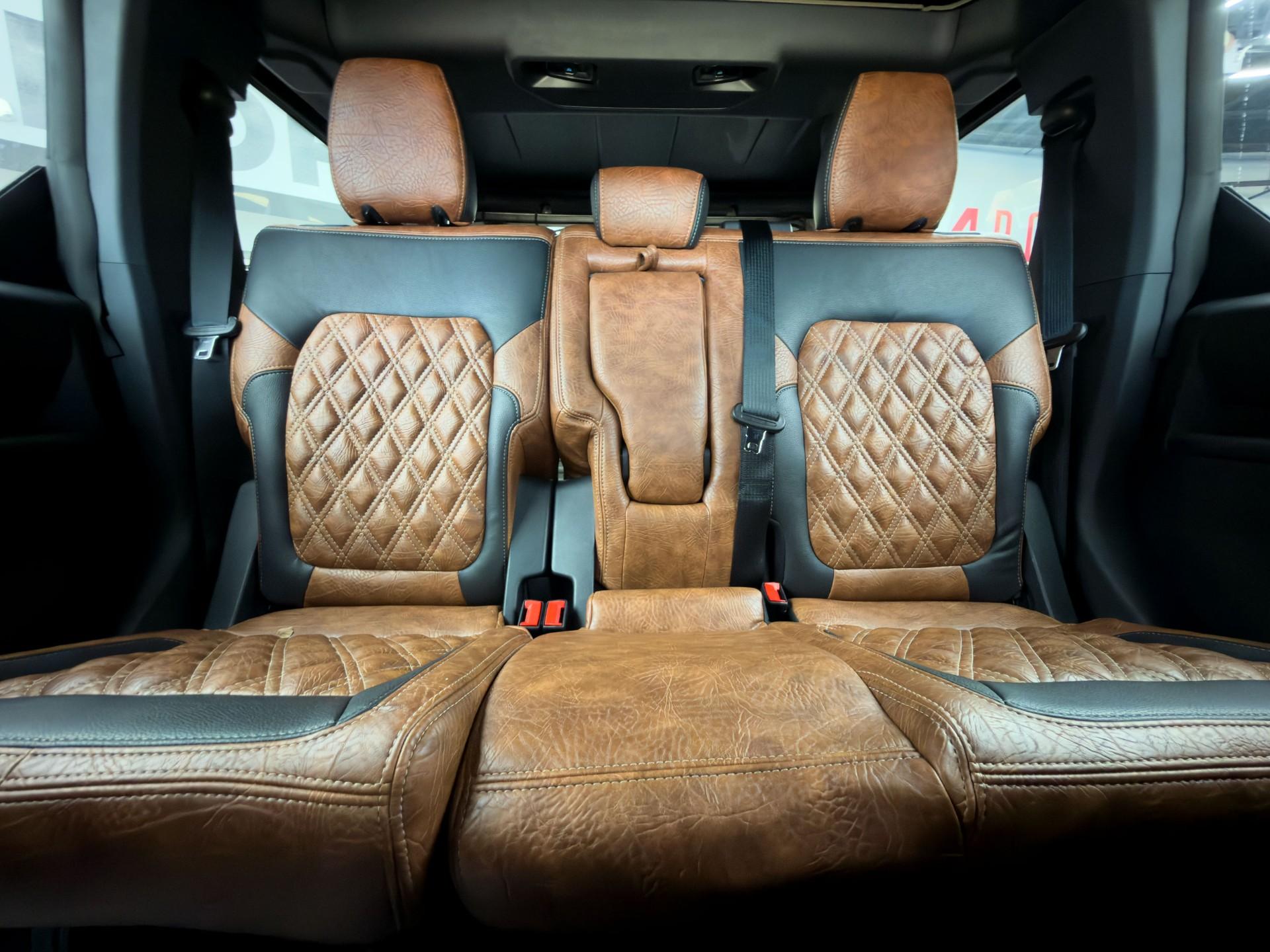 2026 FORD BRONCO 4X4 in Tan, photo 26 of 40