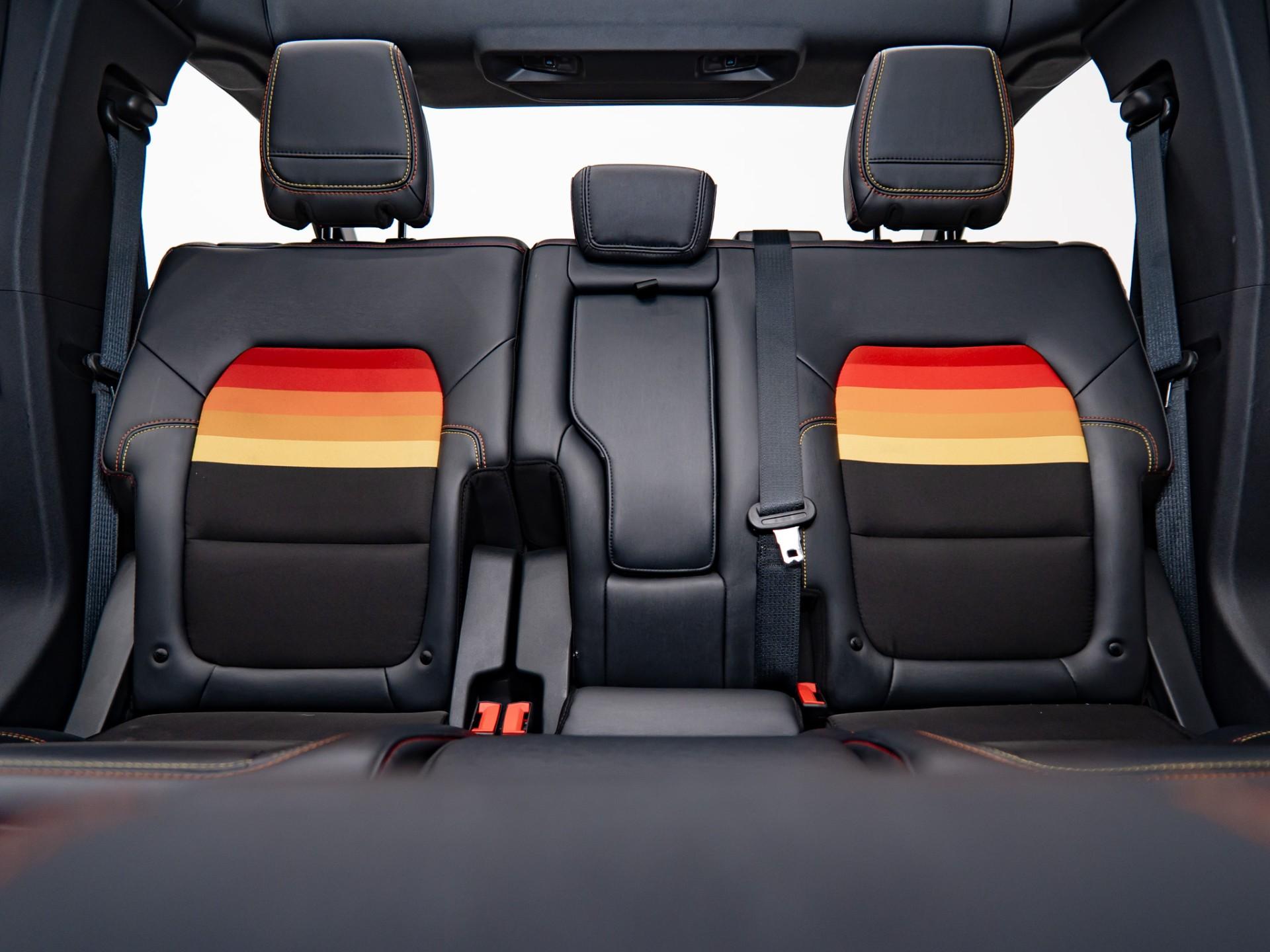 2025 FORD BRONCO 4X4 in Black, photo 20 of 60