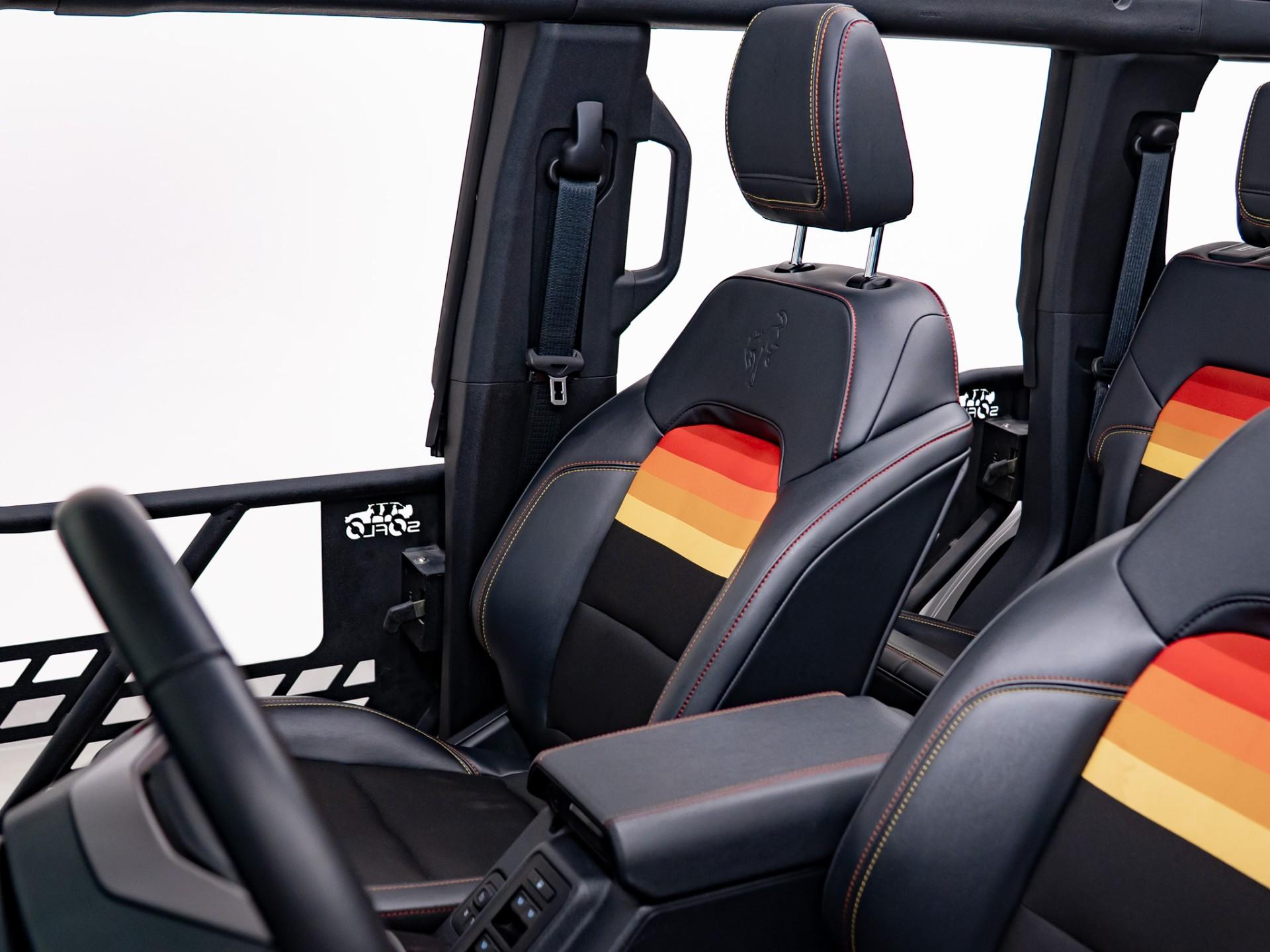 2025 FORD BRONCO 4X4 in Black, photo 30 of 60