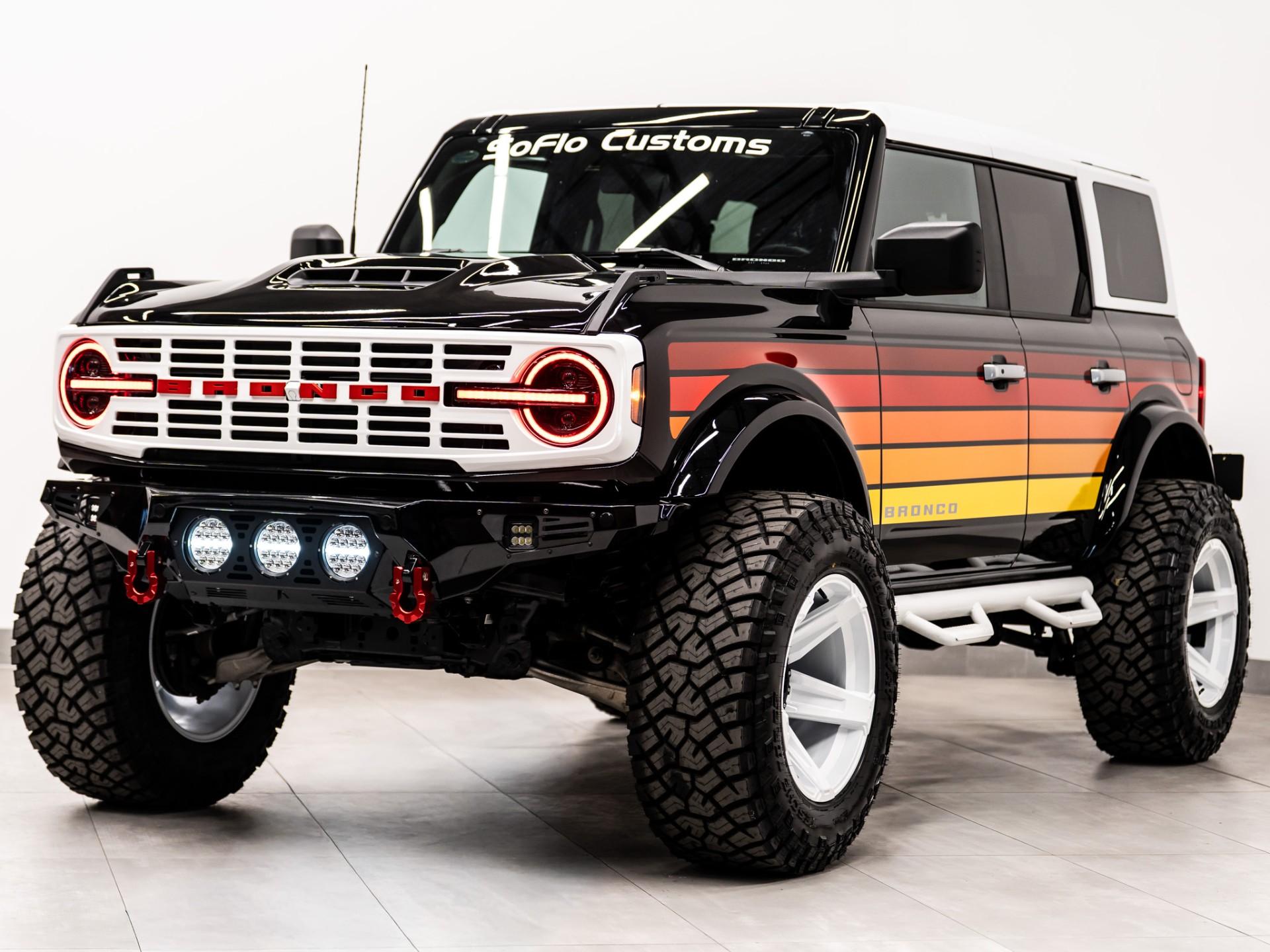 2025 FORD BRONCO 4X4 in Black, photo 12 of 60