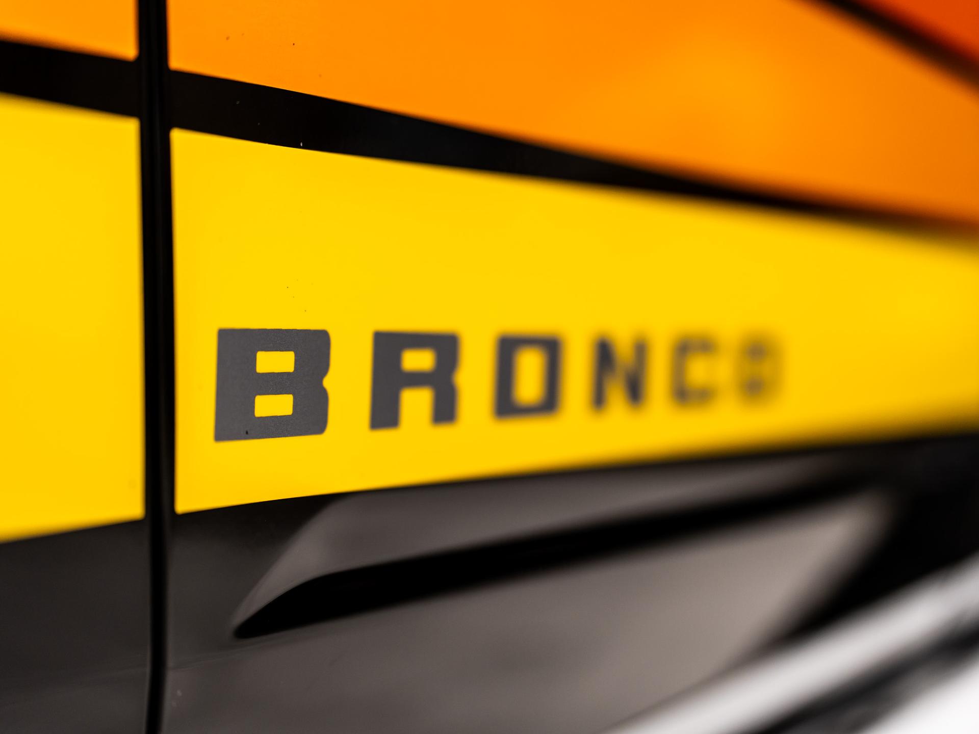 2025 FORD BRONCO 4X4 in Black, photo 57 of 60