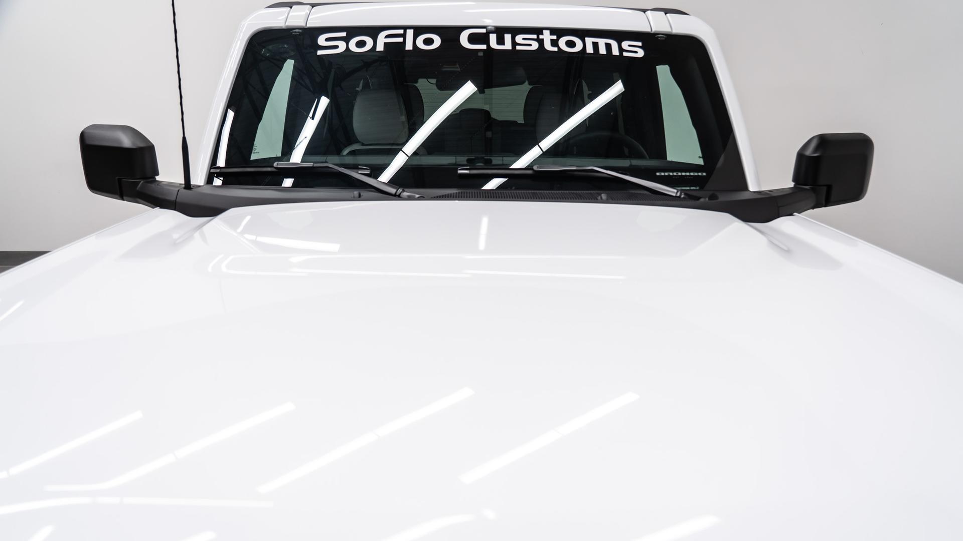 2025 FORD BRONCO in Oxford White, photo 38 of 55