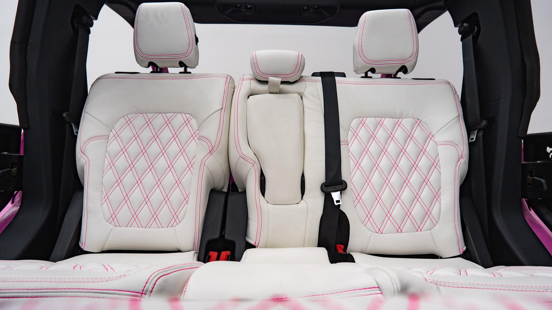 2026 FORD BRONCO in Pink, photo 36 of 53