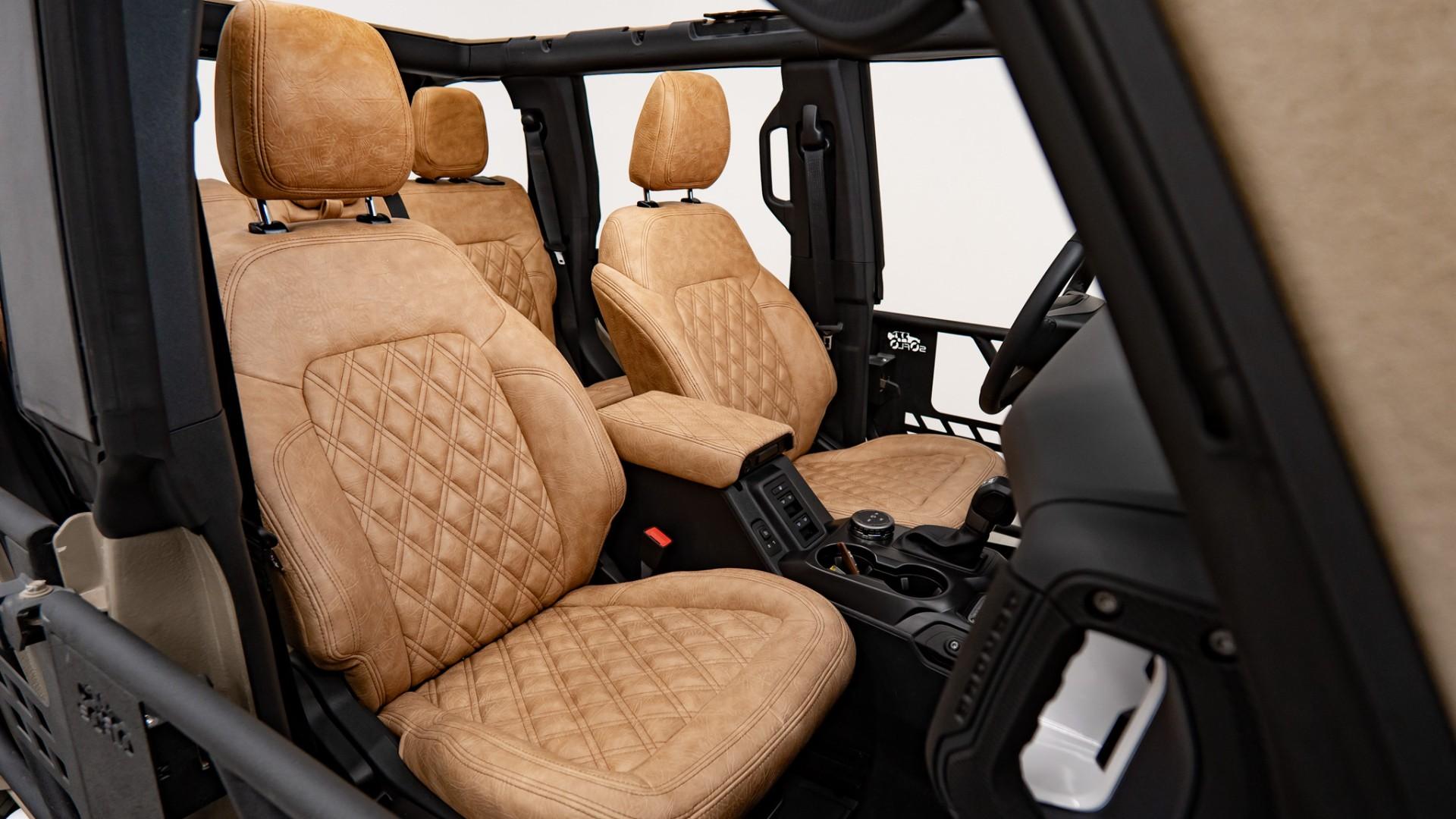 2026 FORD BRONCO in Tan, photo 36 of 58