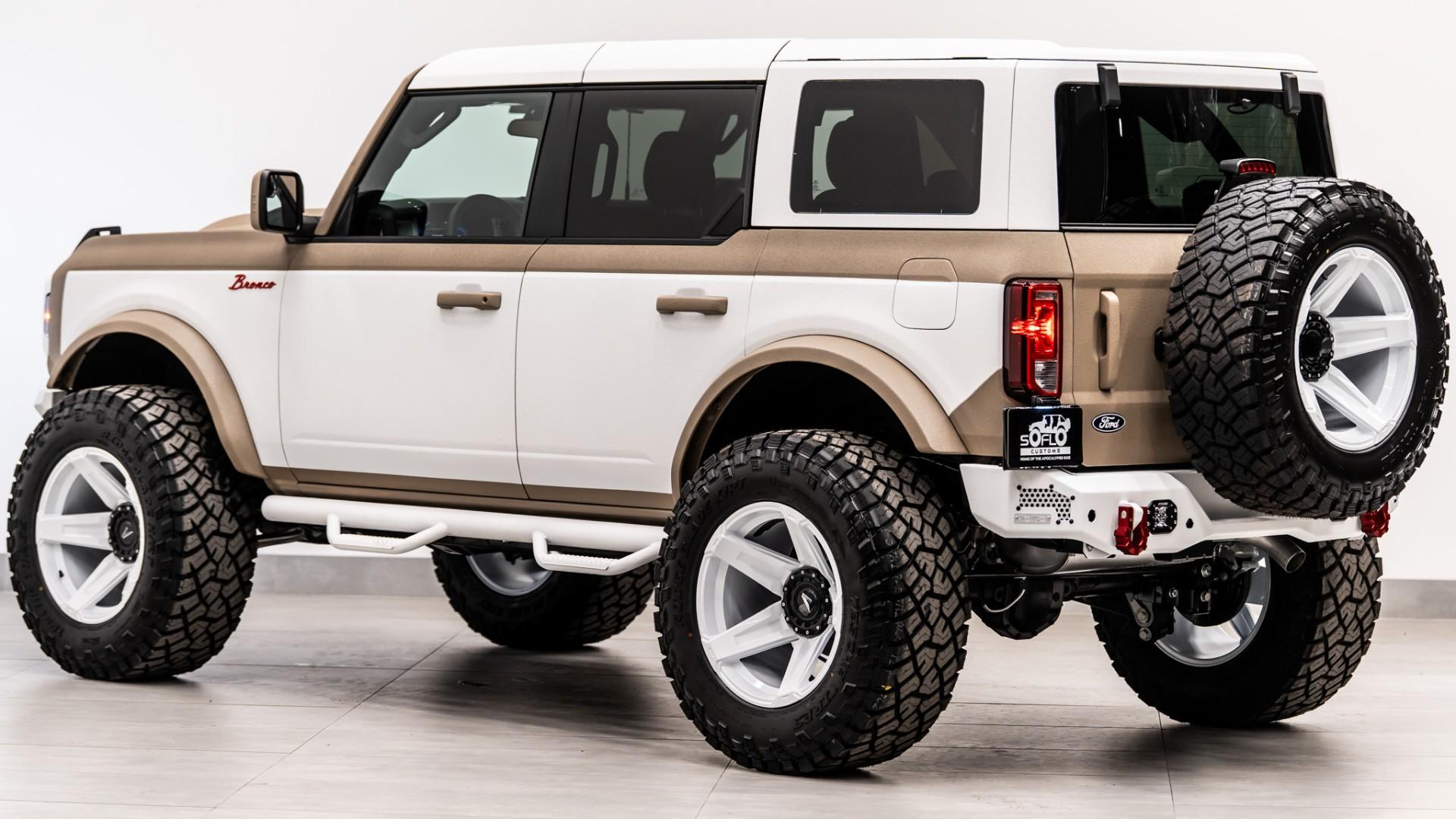 2026 FORD BRONCO in Tan, photo 10 of 58