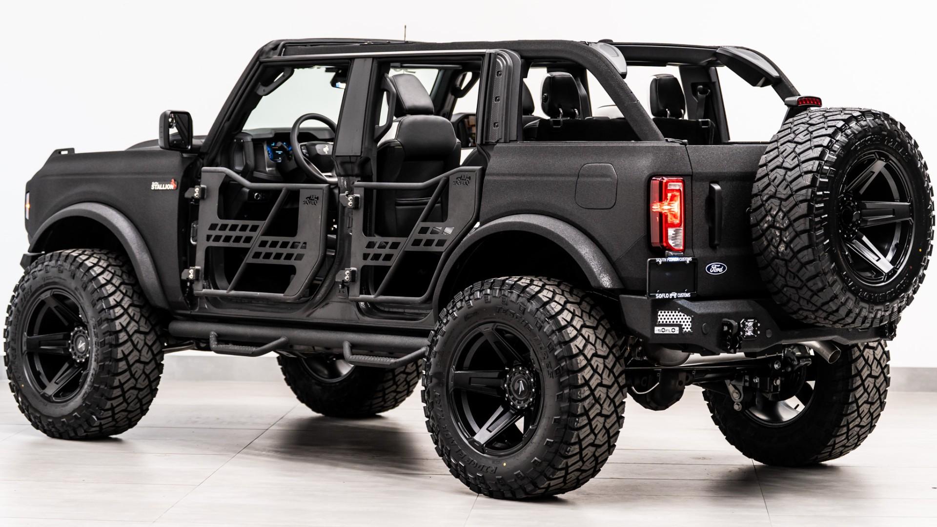2026 FORD BRONCO 4X4 in Black, photo 17 of 60