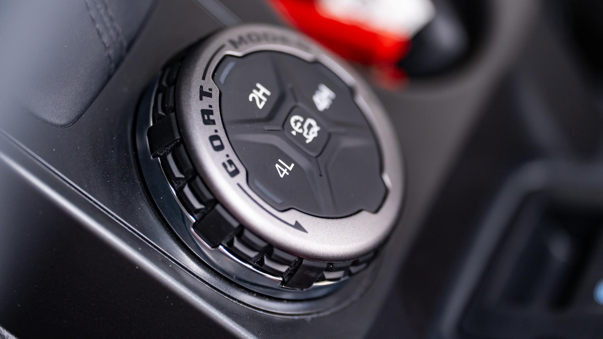 2026 FORD BRONCO 4X4 in Black, photo 42 of 60
