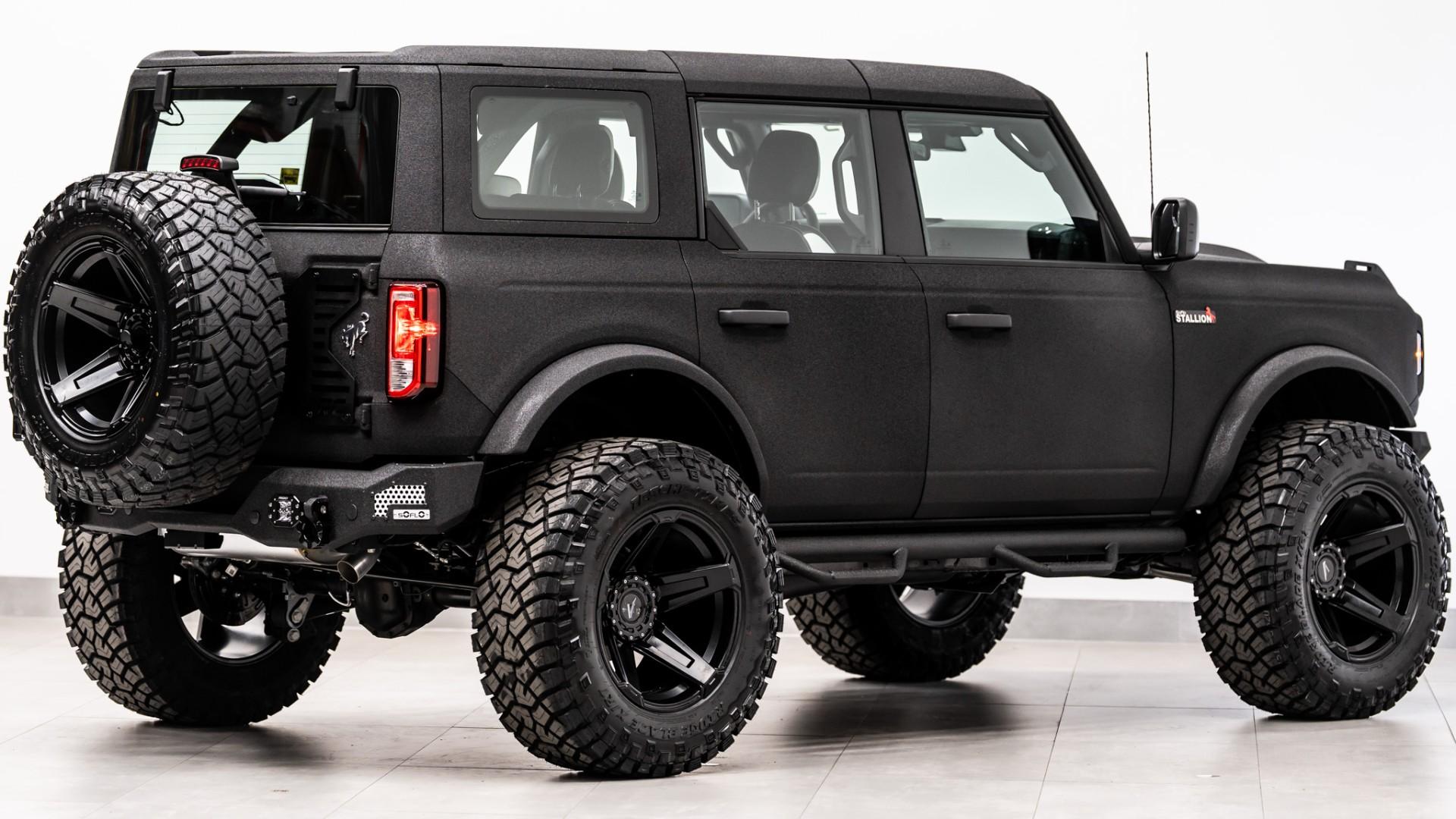 2026 FORD BRONCO 4X4 in Black, photo 9 of 60