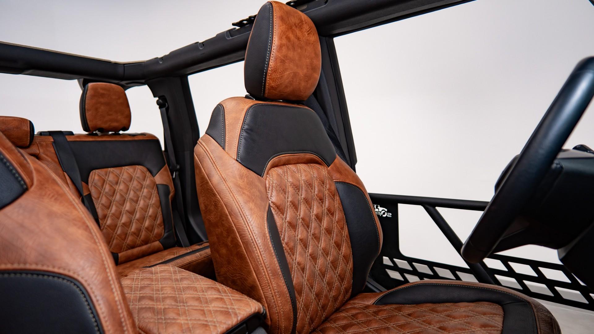 2024 FORD BRONCO in Tan, photo 35 of 59