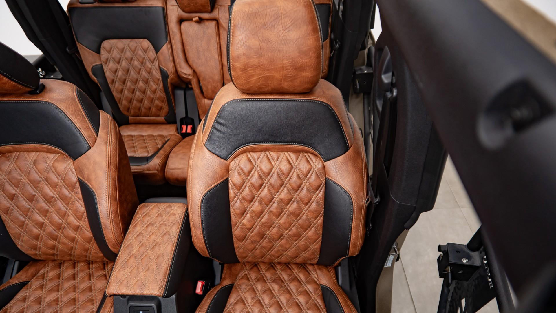 2024 FORD BRONCO in Tan, photo 36 of 59