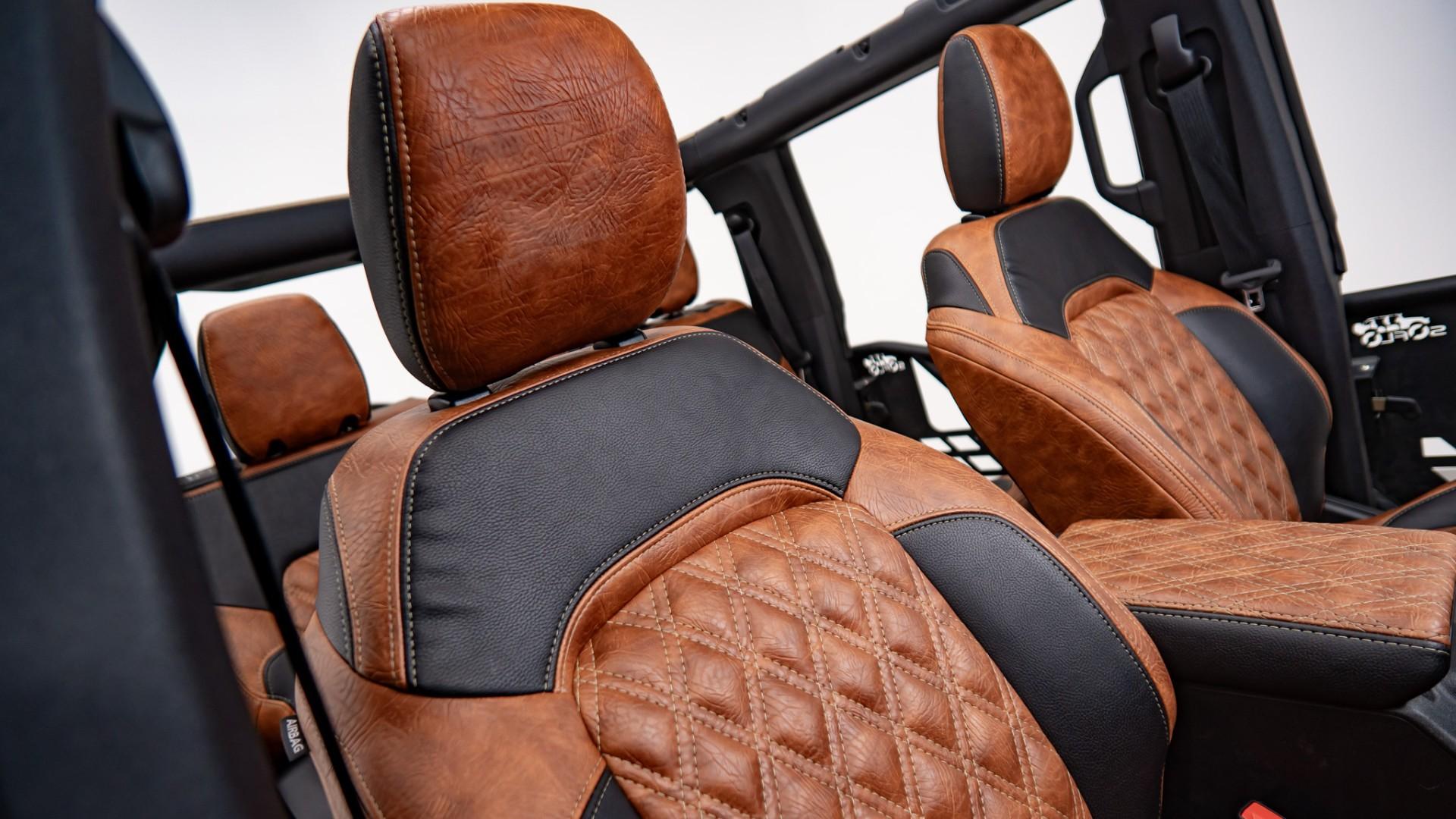2024 FORD BRONCO in Tan, photo 38 of 59