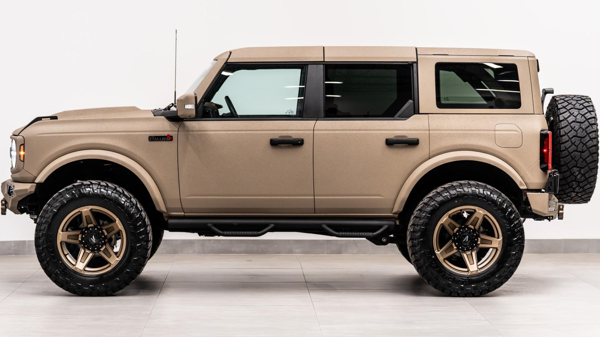 2024 FORD BRONCO in Tan, photo 11 of 59