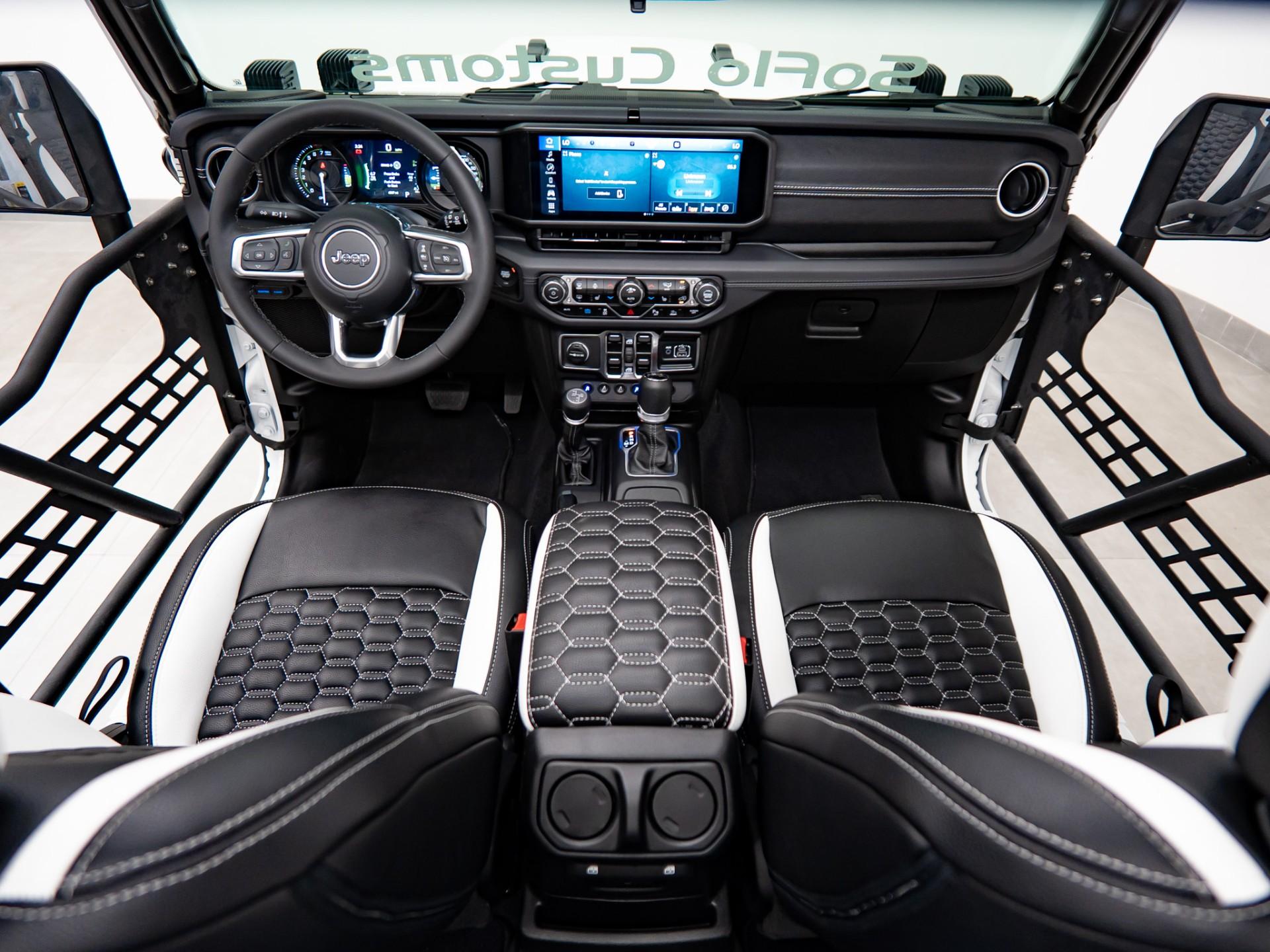2025 JEEP WRANGLER 4XE in White, photo 27 of 60