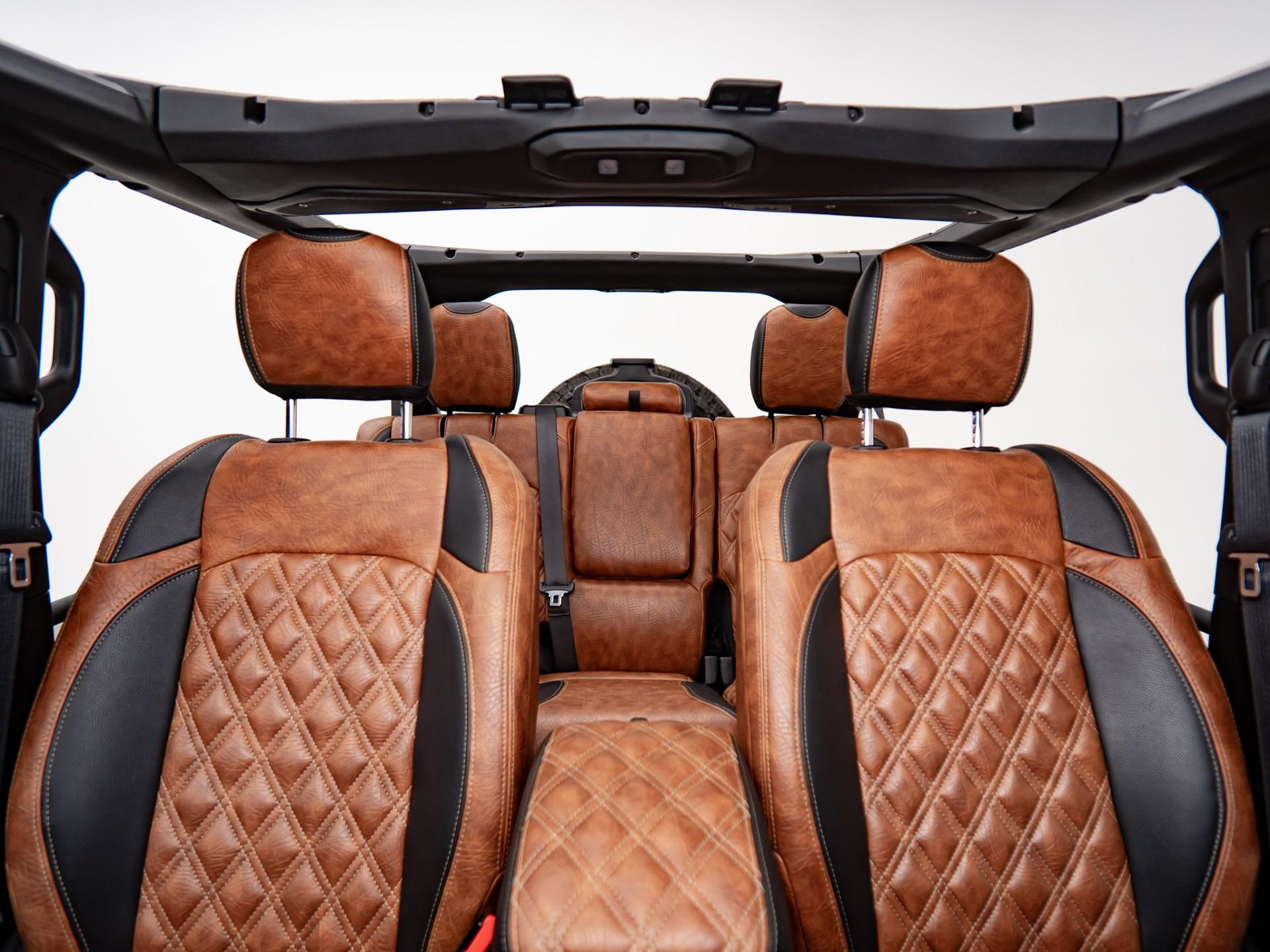 2024 JEEP WRANGLER 4XE in Tan, photo 34 of 60