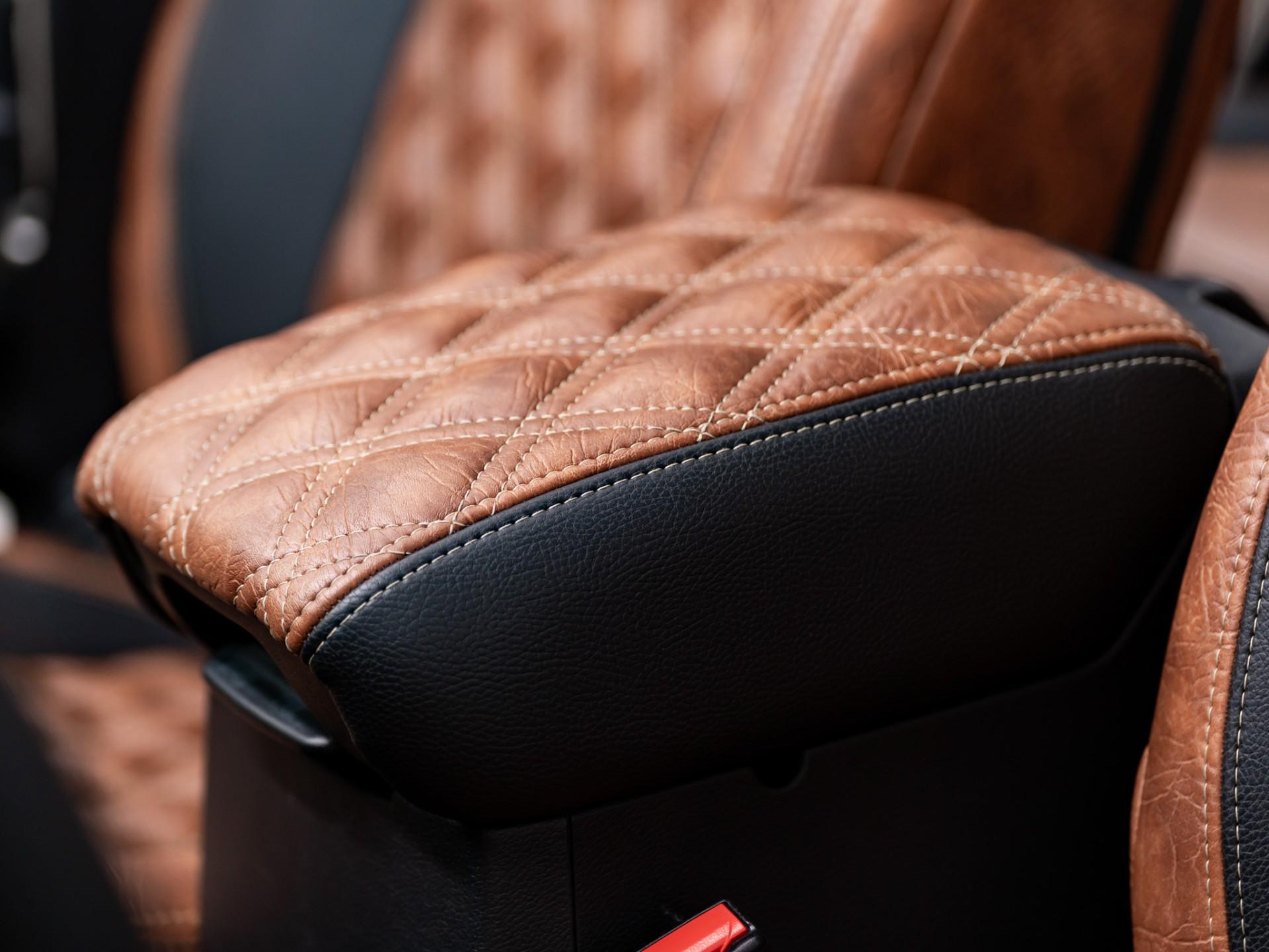 2024 JEEP WRANGLER 4XE in Tan, photo 39 of 60