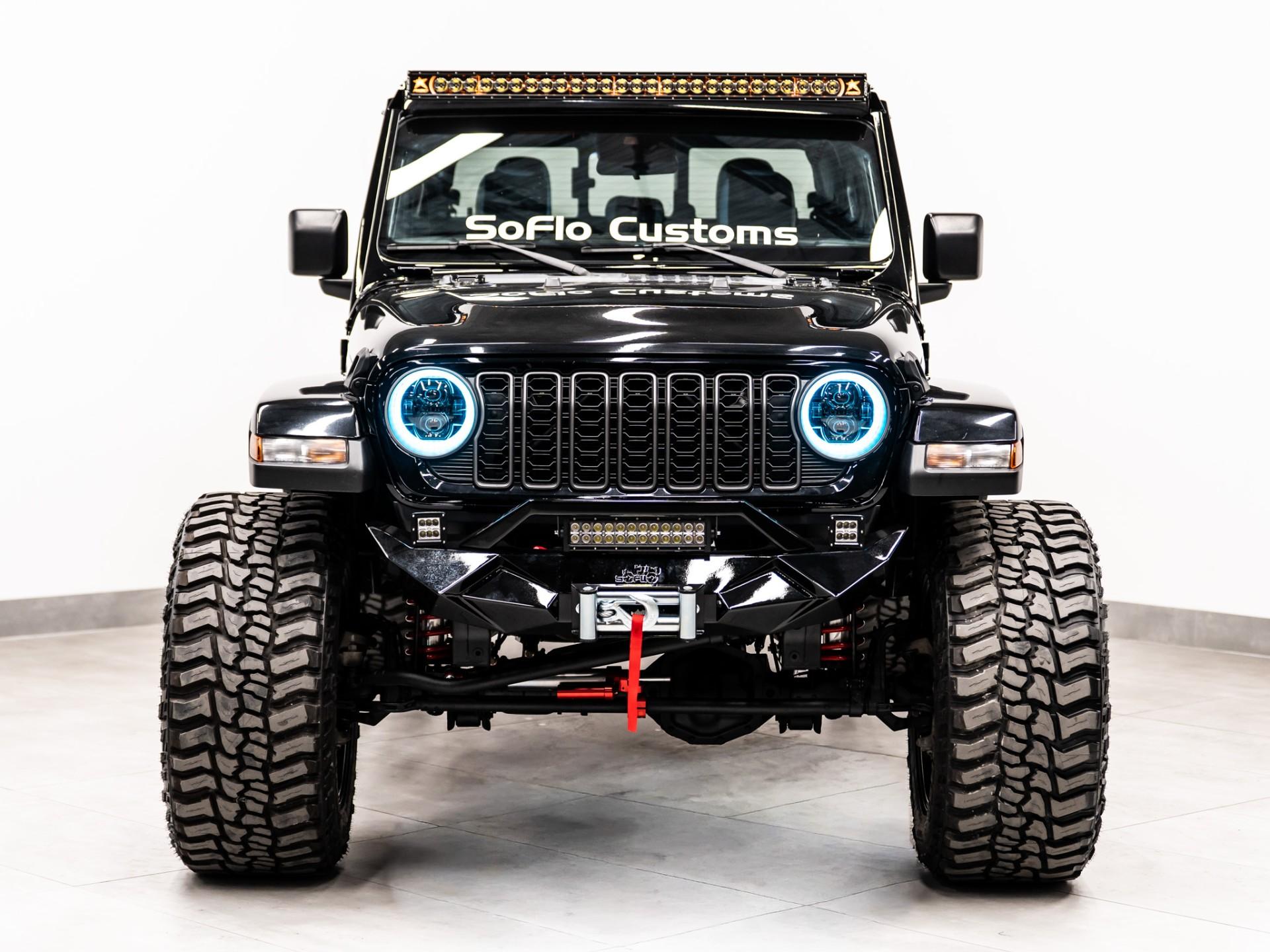 2024 JEEP GLADIATOR 4X4 in Black Clearcoat, photo 4 of 58