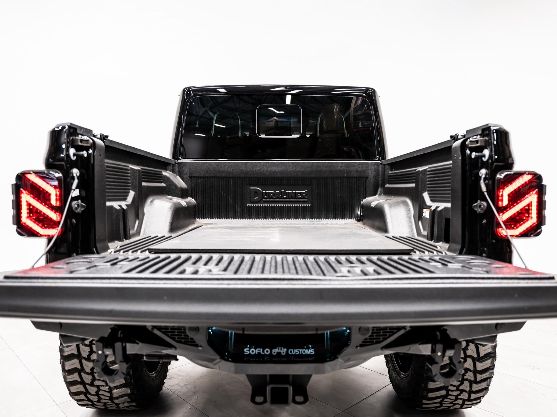 2024 JEEP GLADIATOR 4X4 in Black Clearcoat, photo 54 of 58
