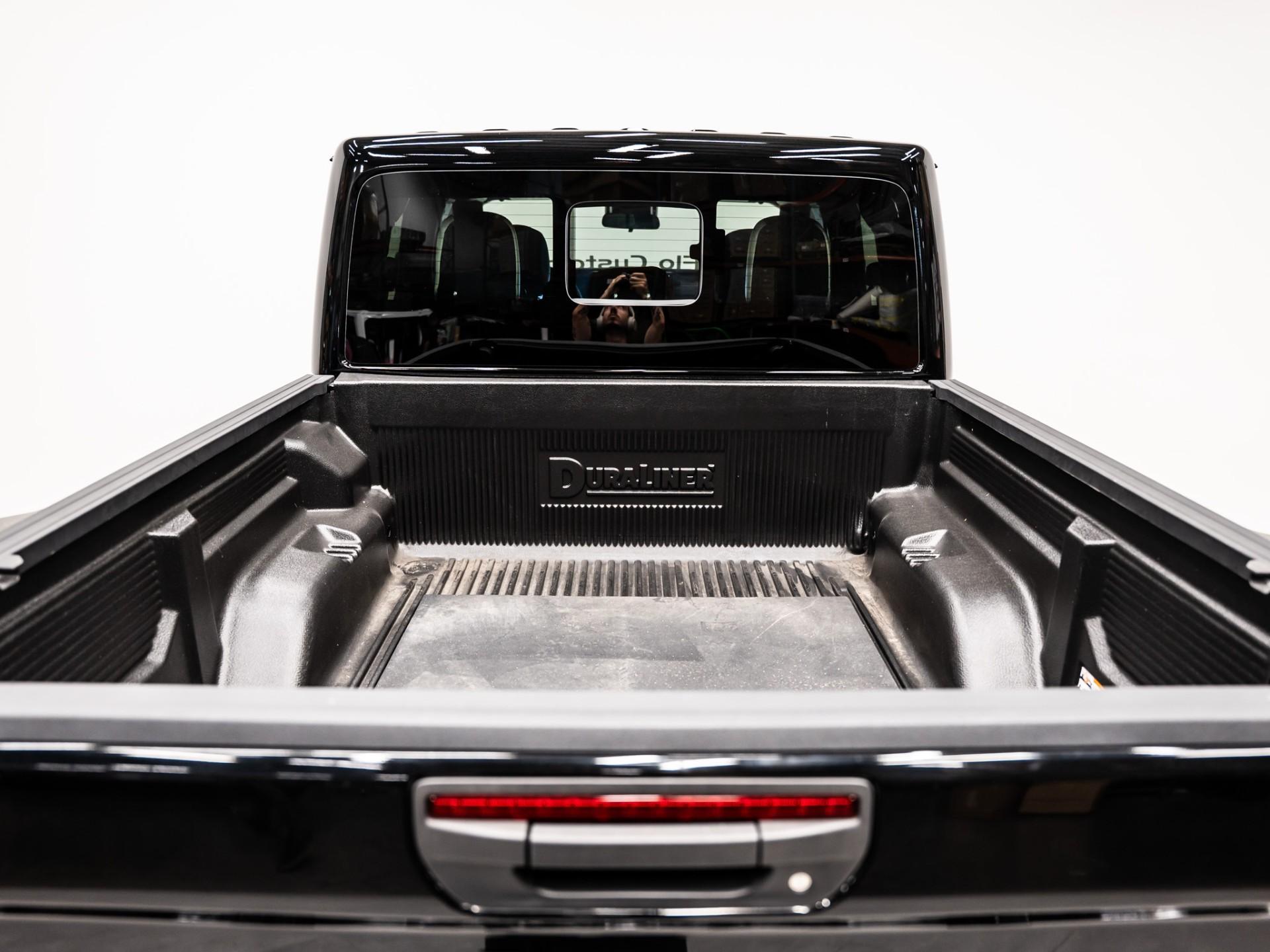 2024 JEEP GLADIATOR 4X4 in Black Clearcoat, photo 55 of 58