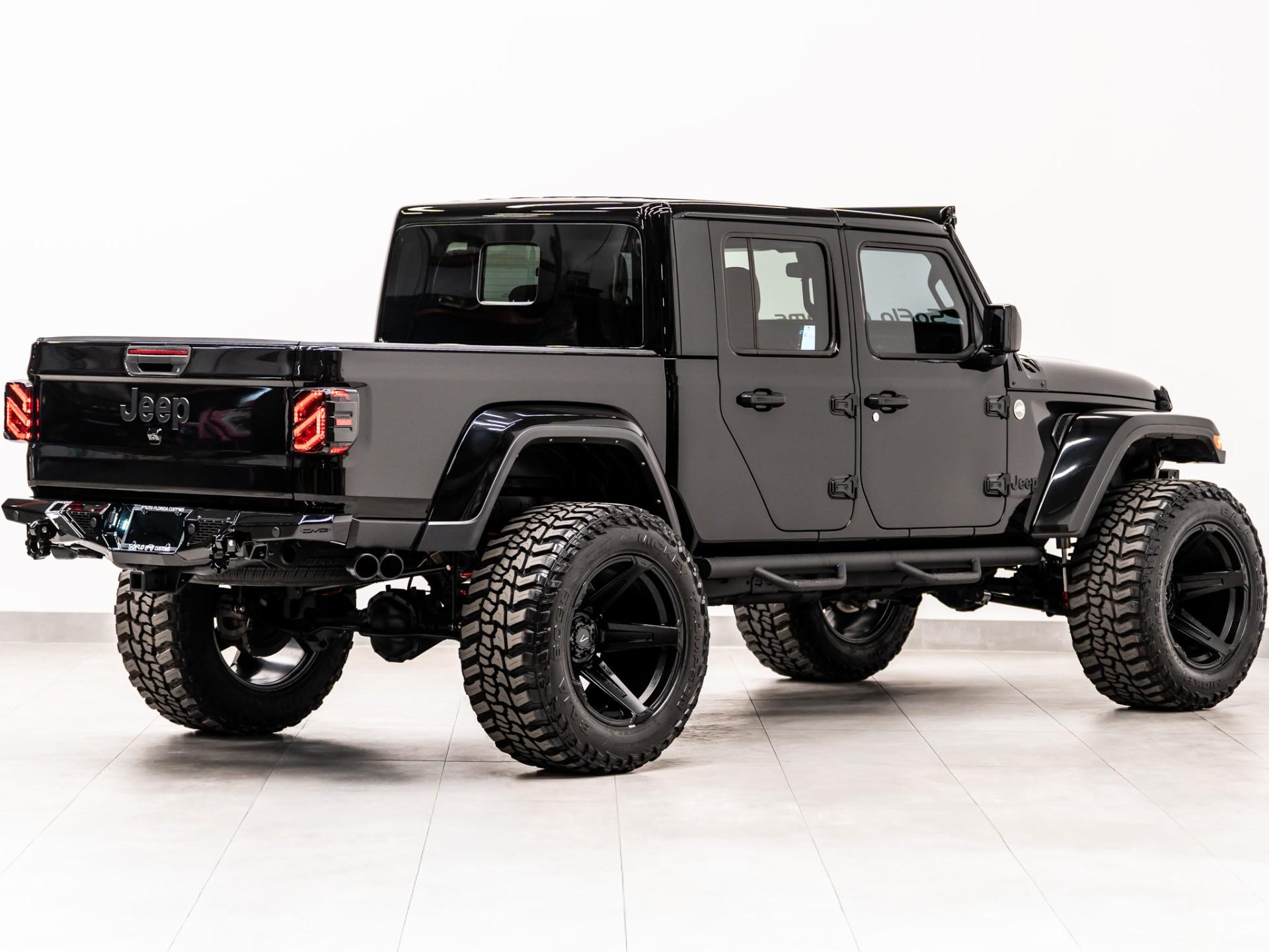 2024 JEEP GLADIATOR 4X4 in Black Clearcoat, photo 8 of 58