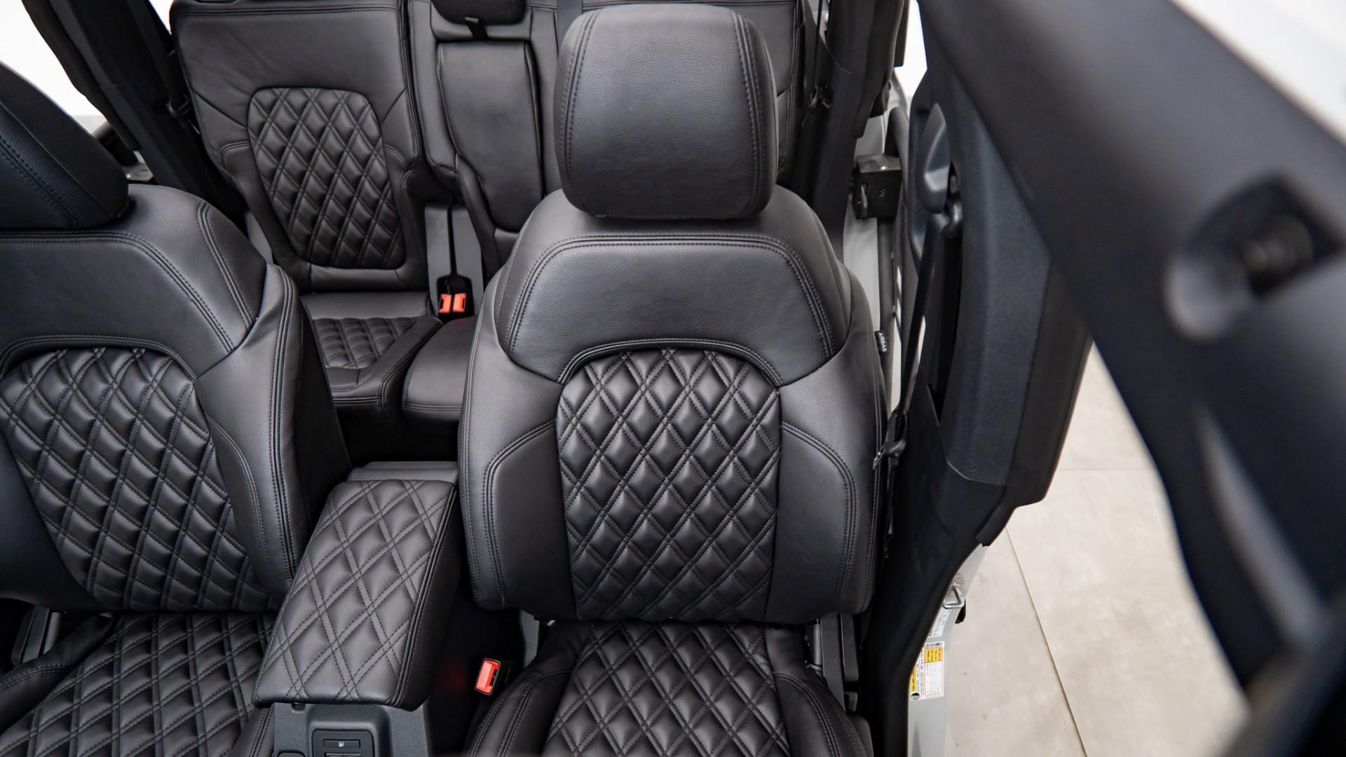 2026 FORD BRONCO 4X4 in Avalanche Gray, photo 35 of 60