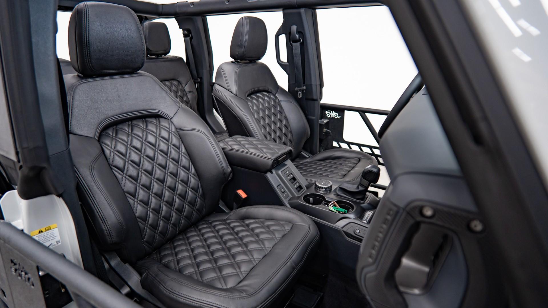 2026 FORD BRONCO 4X4 in Avalanche Gray, photo 37 of 60